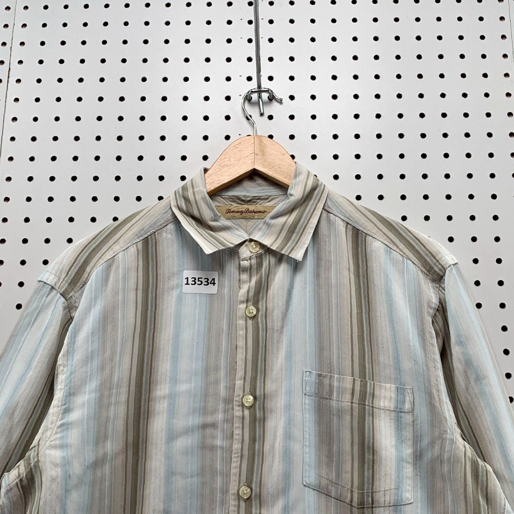 Tommy Bahama Tommy Bahama Adult Long Sleeve Striped Shirt Size Medium Adult Snap Button M Size US M / EU 48-50 / 2 - 7 Thumbnail