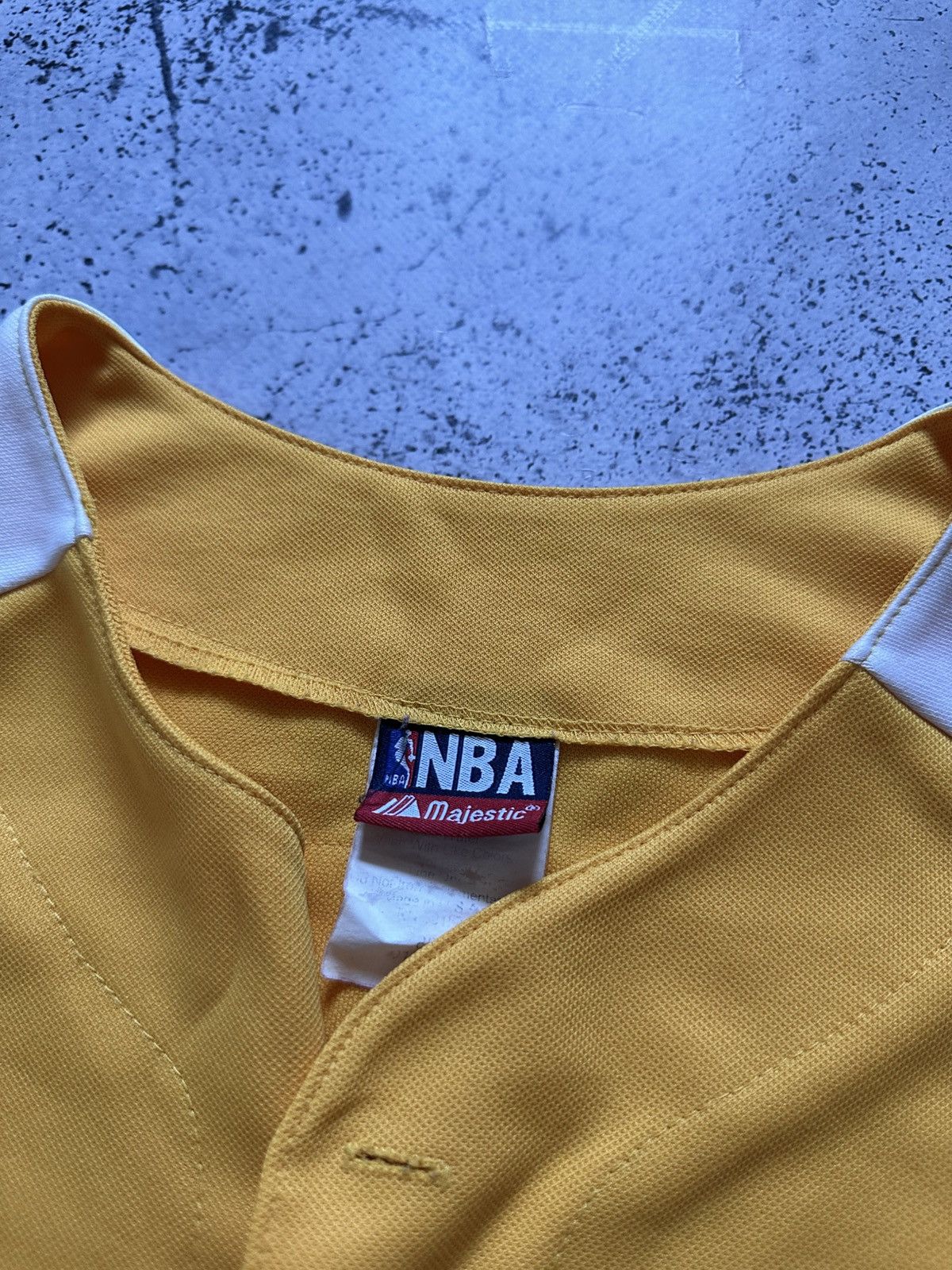 NBA Vintage NBA Majestic Kobe Bryant Lakers Baseball Jersey Y2K Size US XL / EU 56 / 4 - 7 Thumbnail