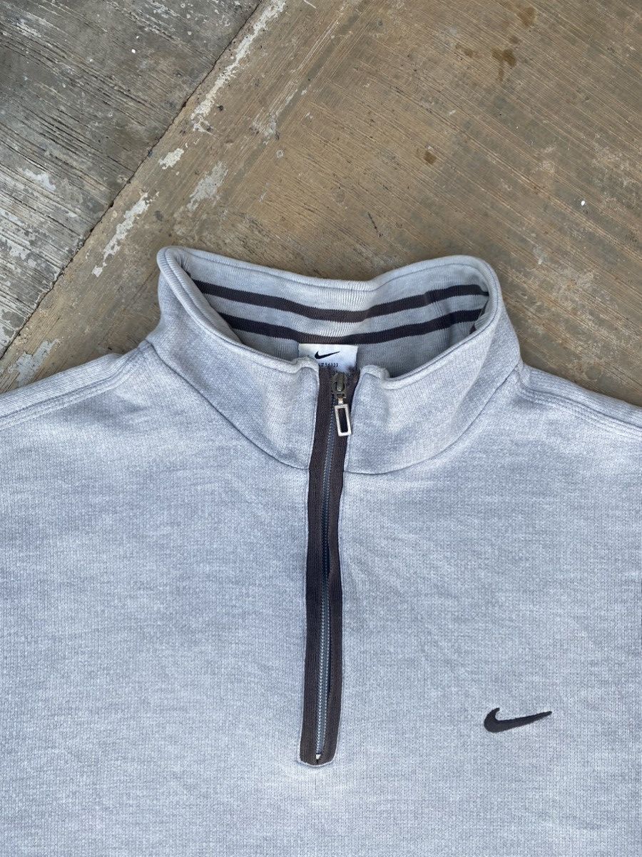 Nike Distressed Vintage Y2K Nike pullover big swoosh sweatshirt Size US XXL / EU 58 / 5 - 3 Thumbnail