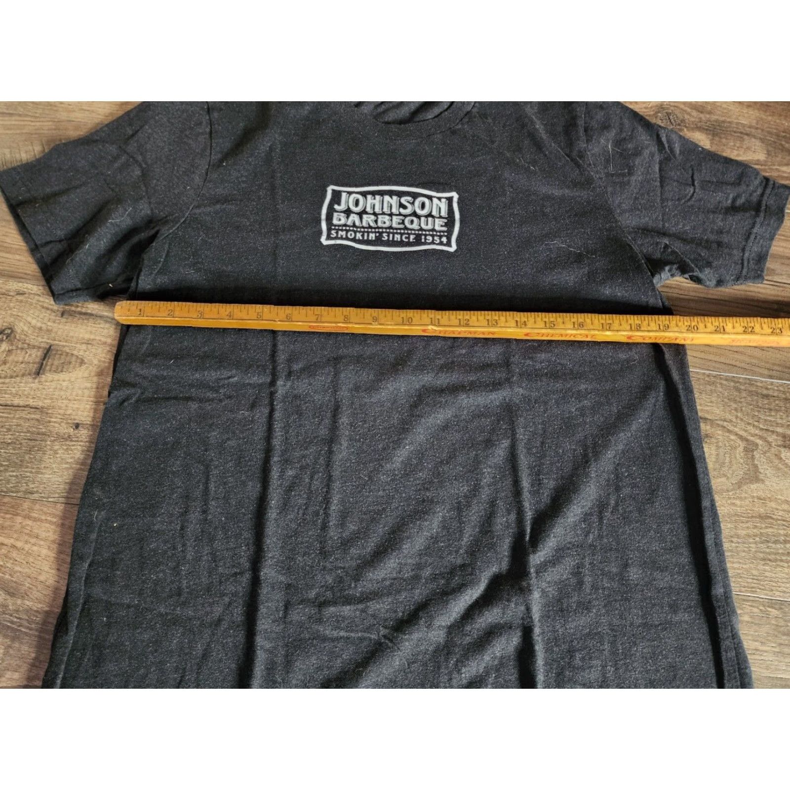 Review Funny Johnson Barbeque FL Yelp Review Restaurant T Shirt Black Double Sided Mens M Size US M / EU 48-50 / 2 - 4 Thumbnail