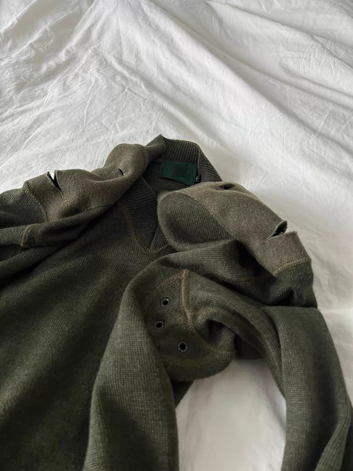Jean Paul Gaultier Jean Paul Gaultier Vtg Pine-Green Knit Armpit Vent 46 Size US S / EU 44-46 / 1 - 2 Thumbnail