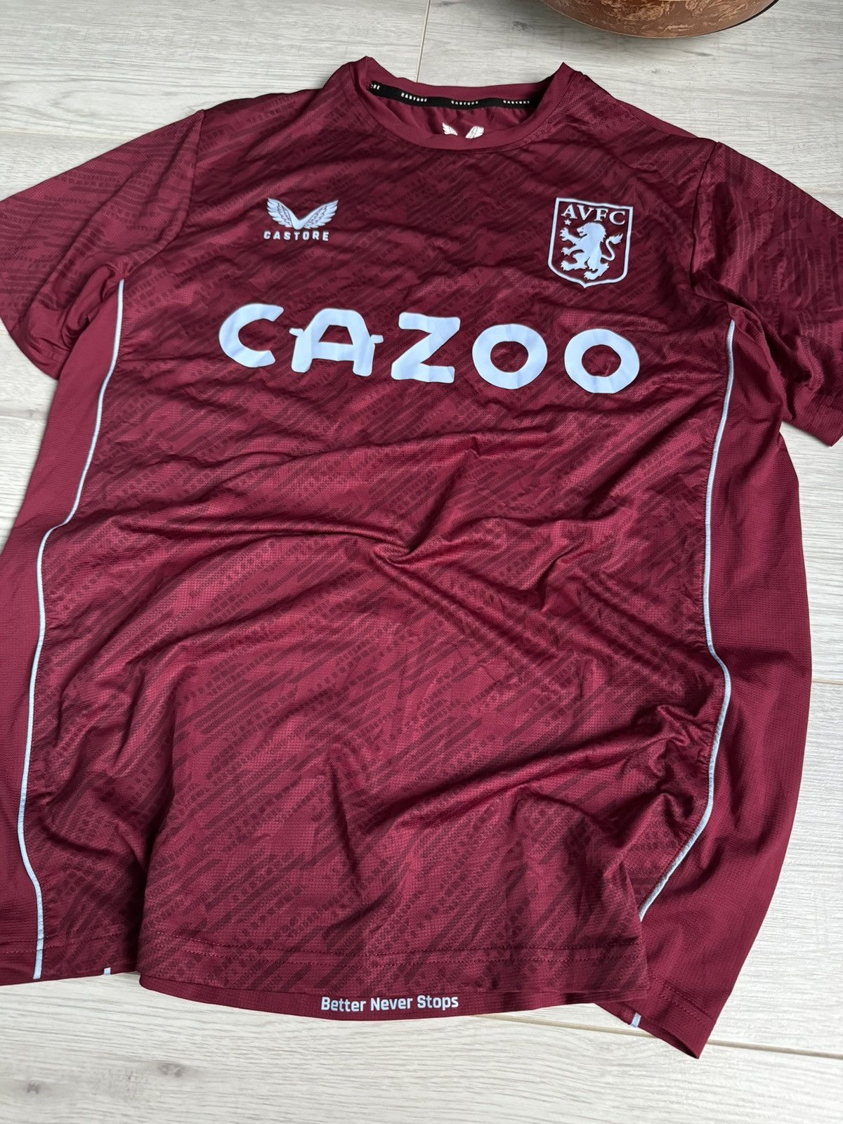 Castore Castore soccer Jersey Aston Villa 2022 shirt Size US S / EU 44-46 / 1 - 2 Thumbnail
