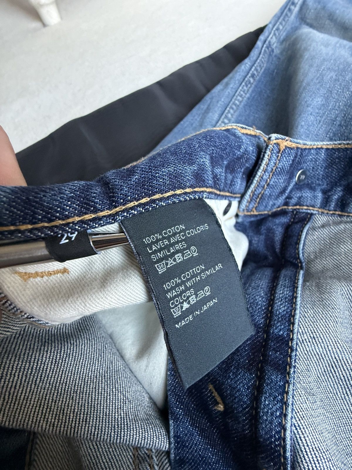 Celine FW22 Celine Hedi Slimane blue skinny jeans in Union wash 29 Size US 29 - 17 Thumbnail