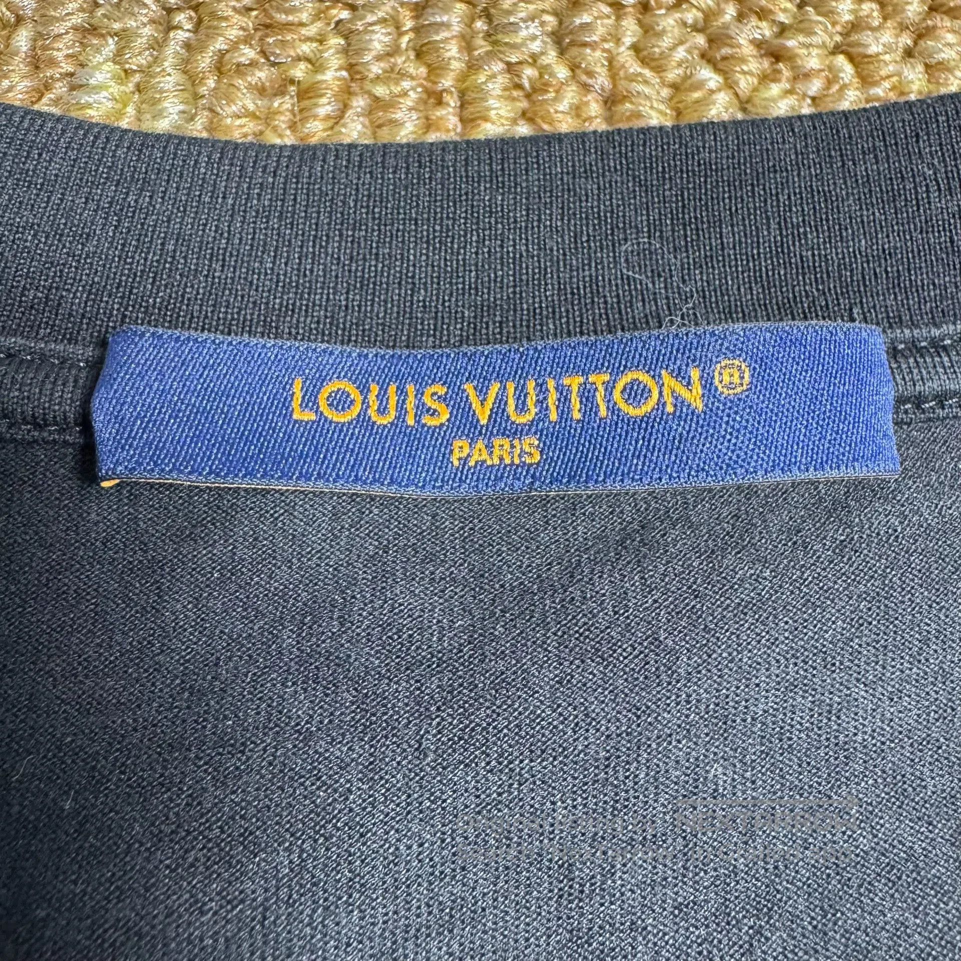 Louis Vuitton Louis Vuitton LV SS24 Gradient Logo T-Shirt. Size US XL / EU 56 / 4 - 4 Thumbnail