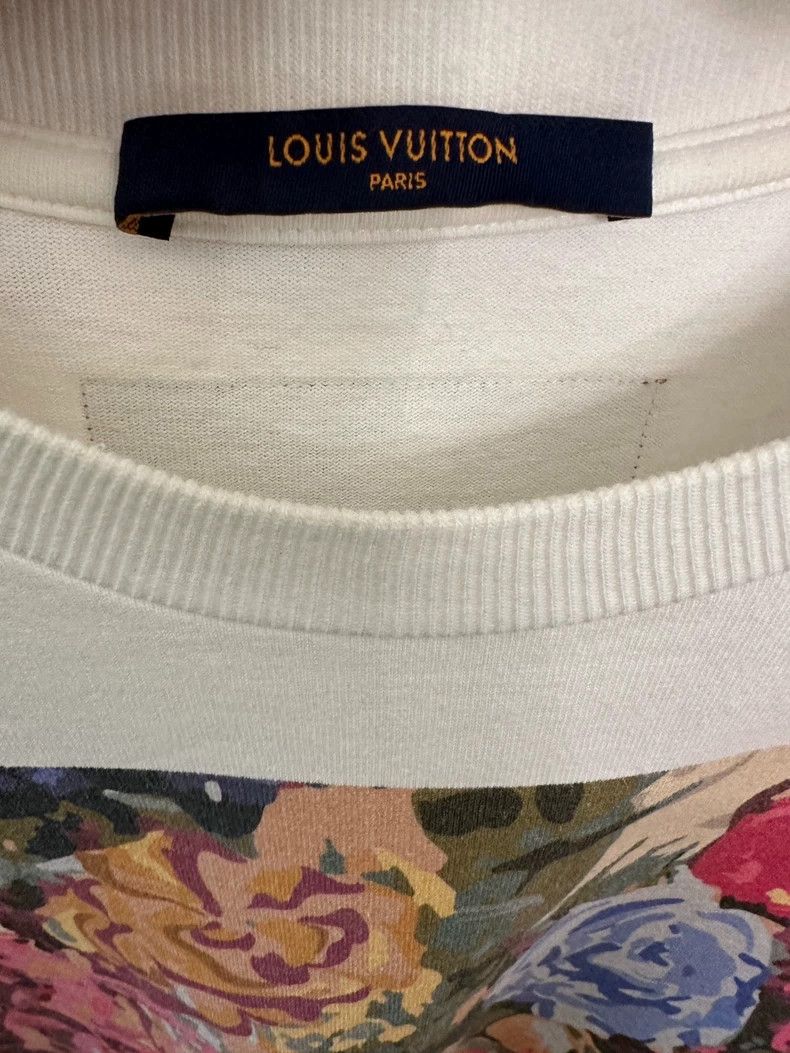 Louis Vuitton Louis Vuitton FW22 crew neck monogrammed floral print pullo Size US L / EU 52-54 / 3 - 4 Thumbnail
