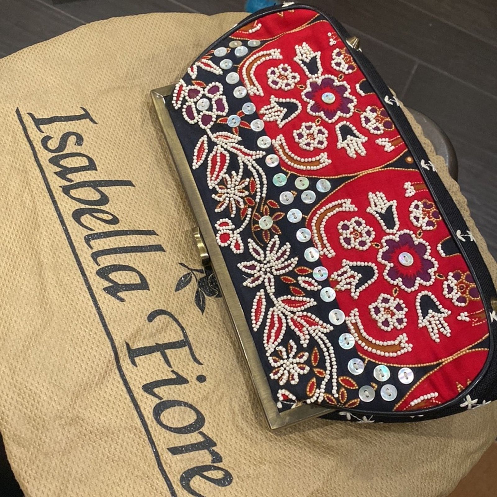 Other ISABELLA FIORE Beaded Floral Convertible Clutched Bag Size ONE SIZE - 6 Thumbnail