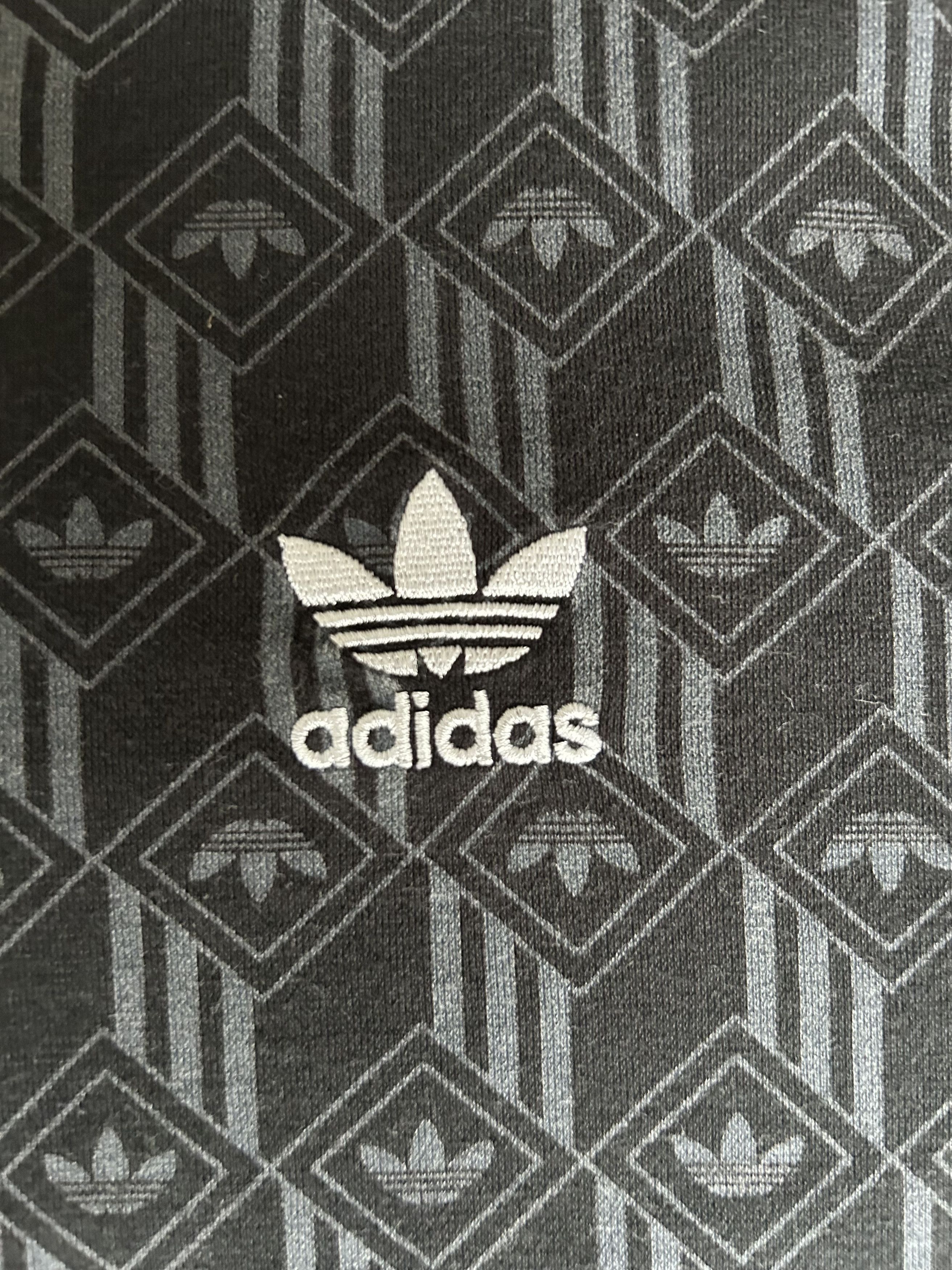 Adidas Adidas Originals Monogram Trefoil Tee - Stealth Mode Size US S / EU 44-46 / 1 - 3 Thumbnail
