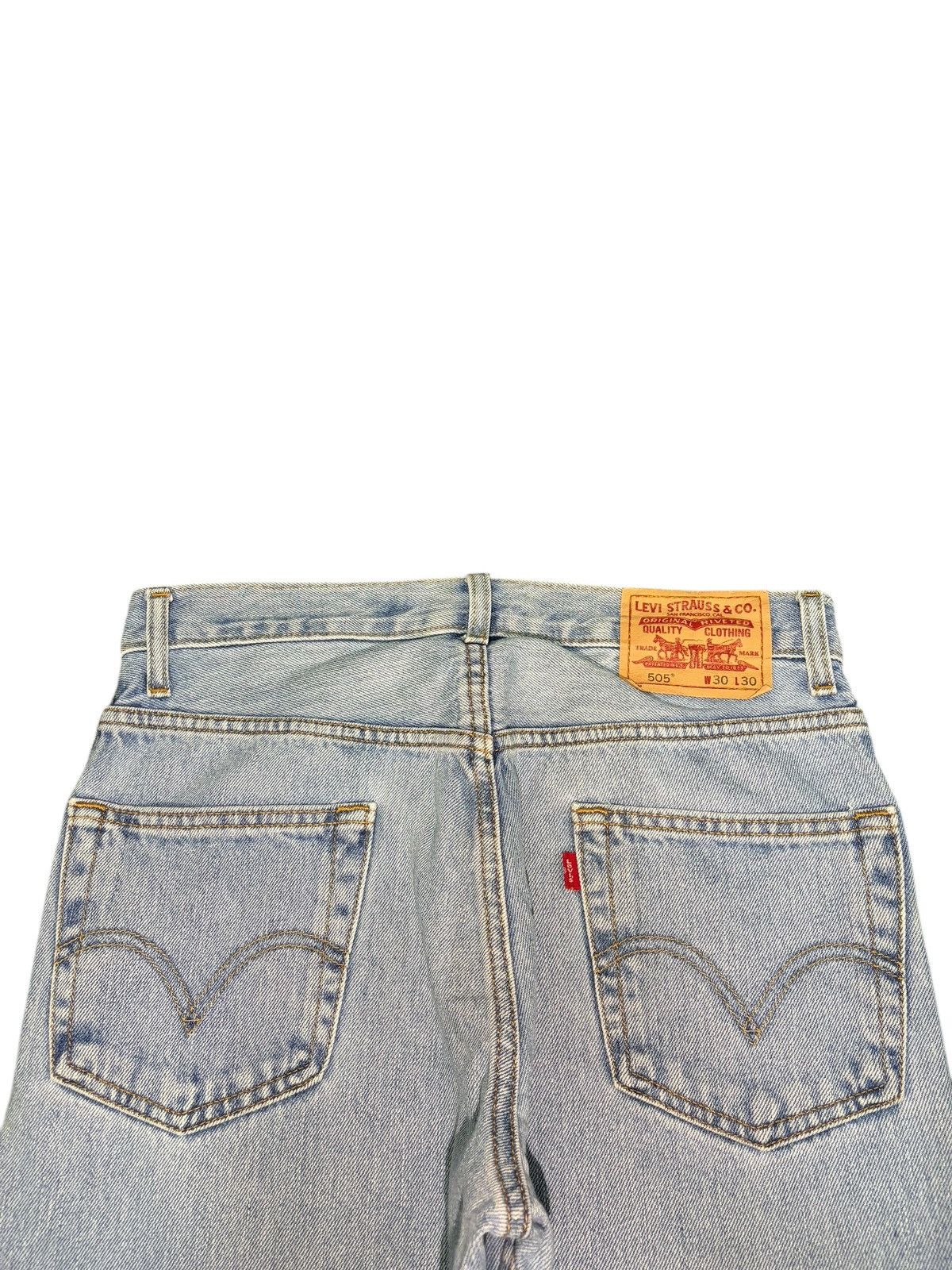 Levi's Vintage 90s Levis 505 Frayed Blue Wash Loose Jeans Size US 30 / EU 46 - 4 Thumbnail