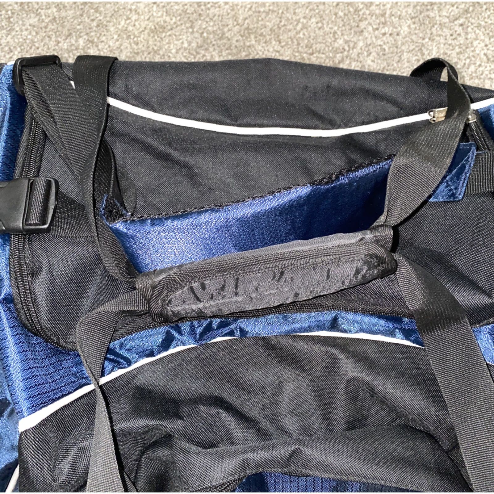 Adidas Adidas Blue/Black Strap Multi Pocket Duffel Bag Size ONE SIZE - 4 Thumbnail