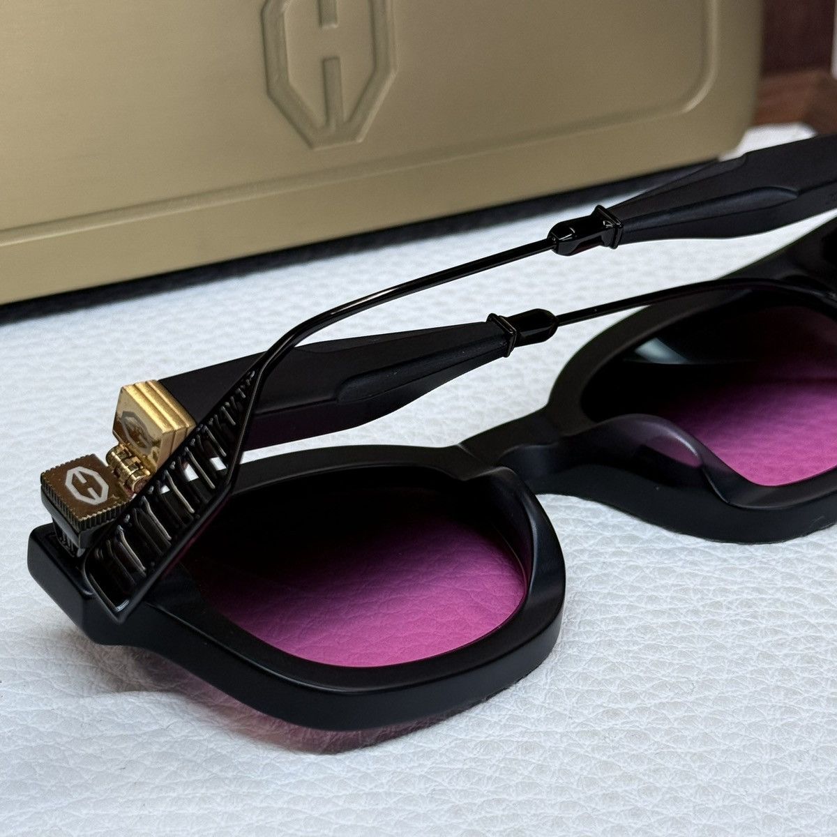 Other T HENRI 1/1 Sunglasses Size ONE SIZE - 4 Thumbnail