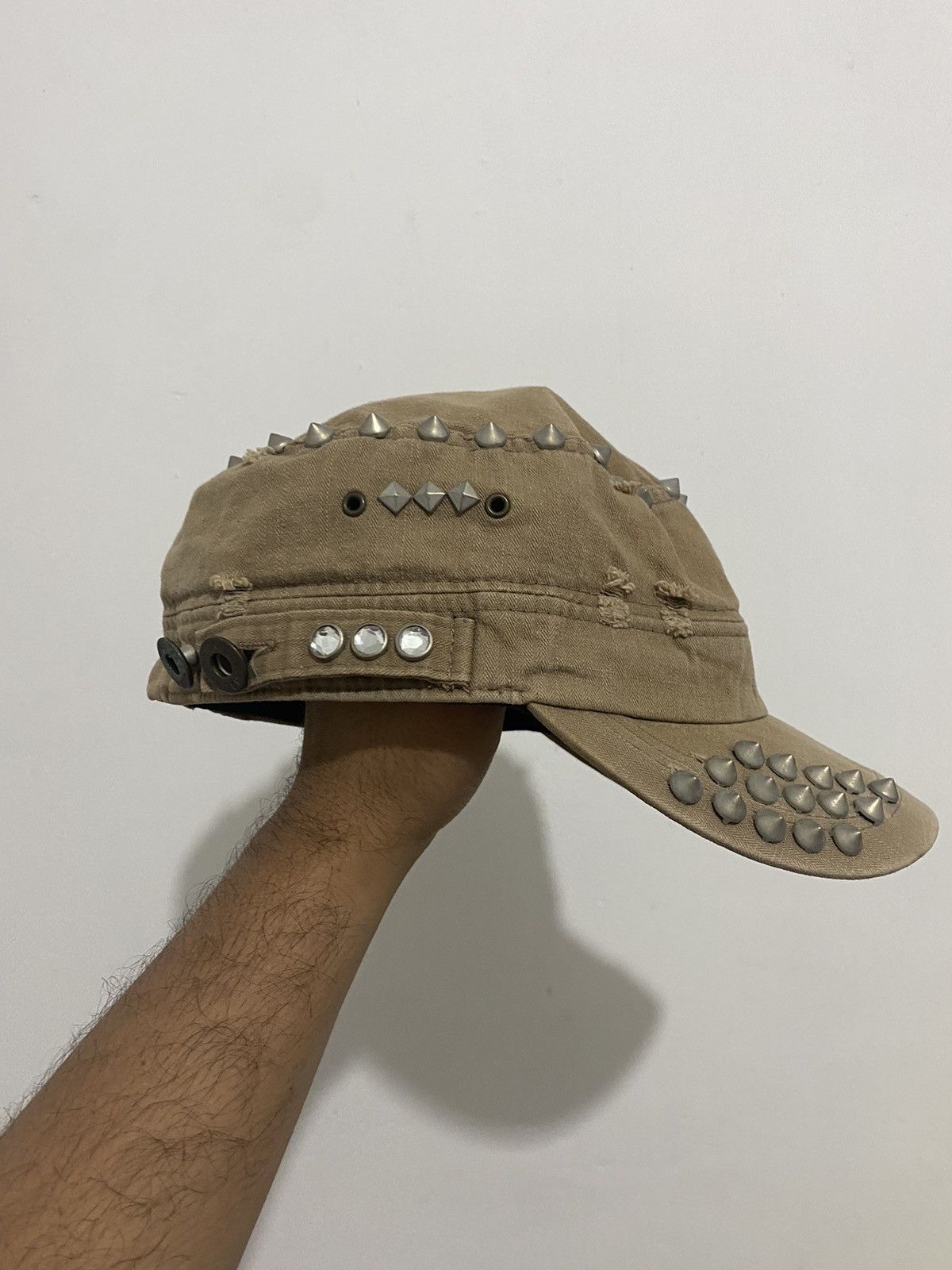 If Six Was Nine × Japanese Brand × Le Grande Bleu (L.G.B.) 💸BINDINGOFFER💸 studed punk cadet hat ifsixwasnine styled Size ONE SIZE - 2 Thumbnail