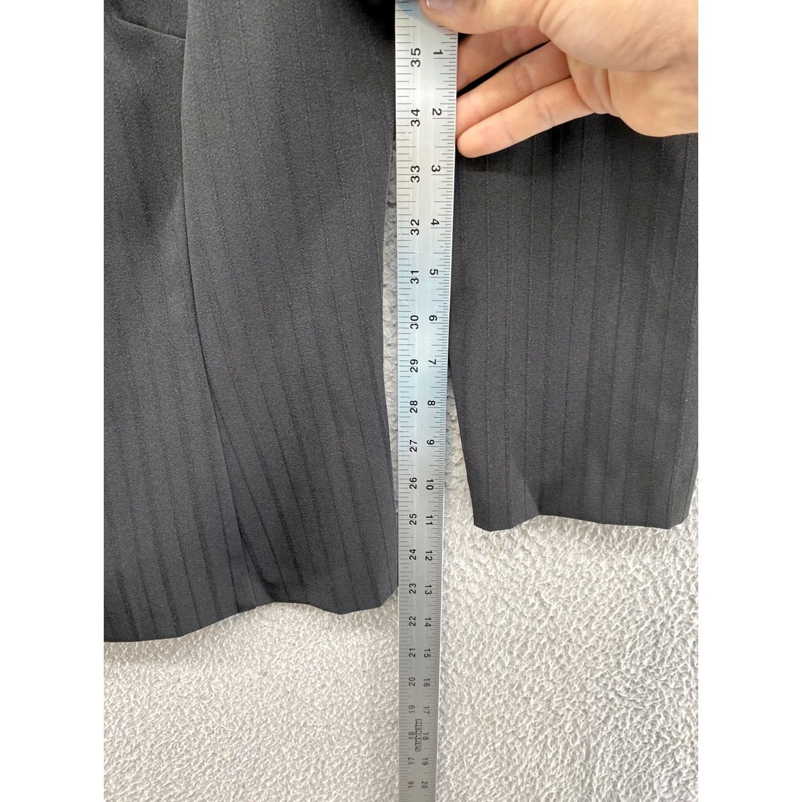Vintage Maurices Blazer Shirt Women Black 14 2 Button Unlined Short Sleeve Casual Button Women's Blazer 14 Black Maurices Size XL / US 12-14 / IT 48-50 - 5 Thumbnail