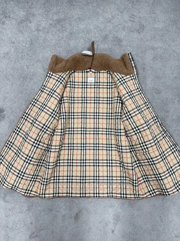 Burberry Burberry Winter Khaki Wool Logo Coat. Size M / US 6-8 / IT 42-44 - 3 Thumbnail