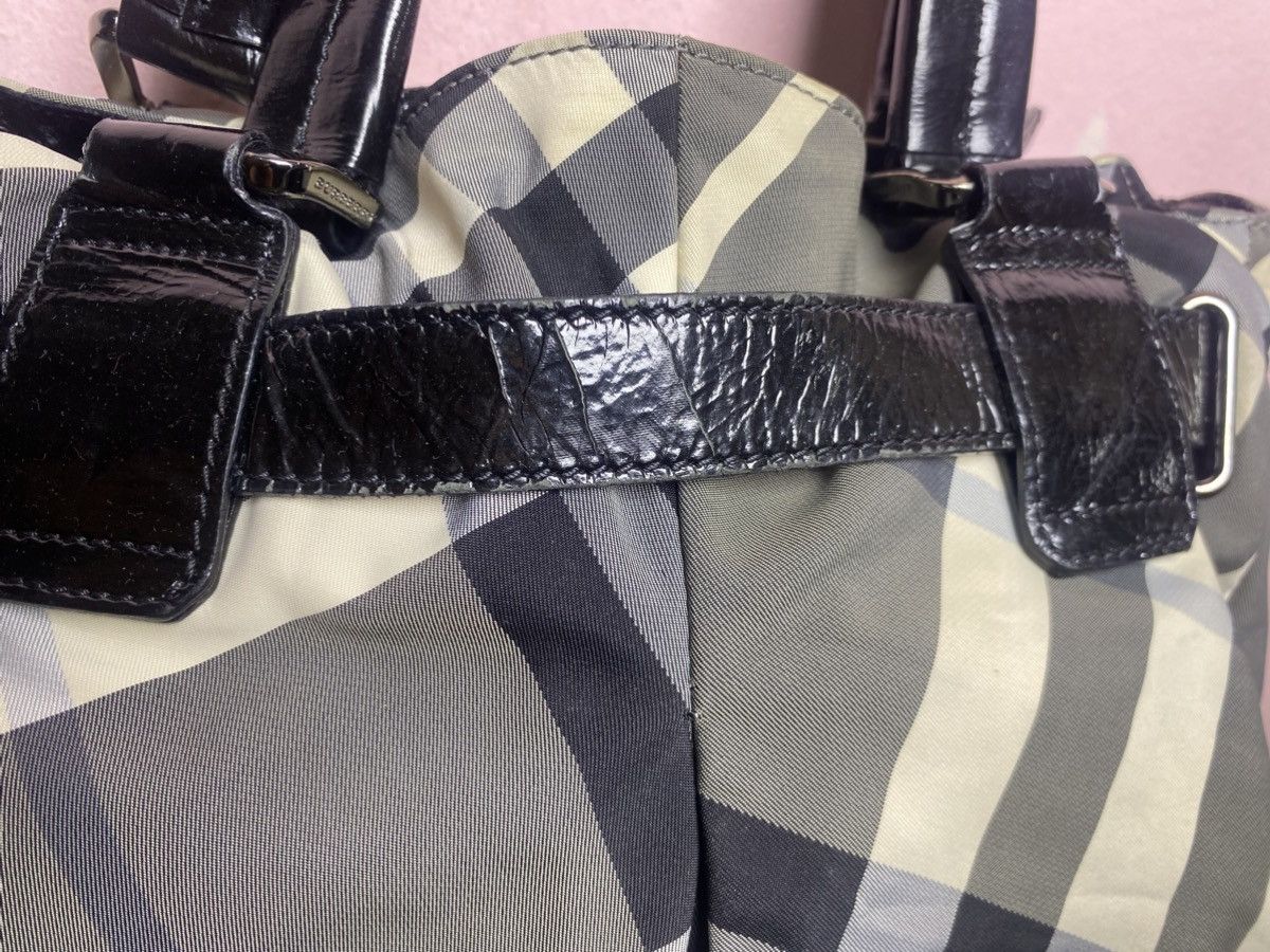Burberry BURBERRY Bicolor Beat Check Nylon Two Way bag Size ONE SIZE - 10 Thumbnail
