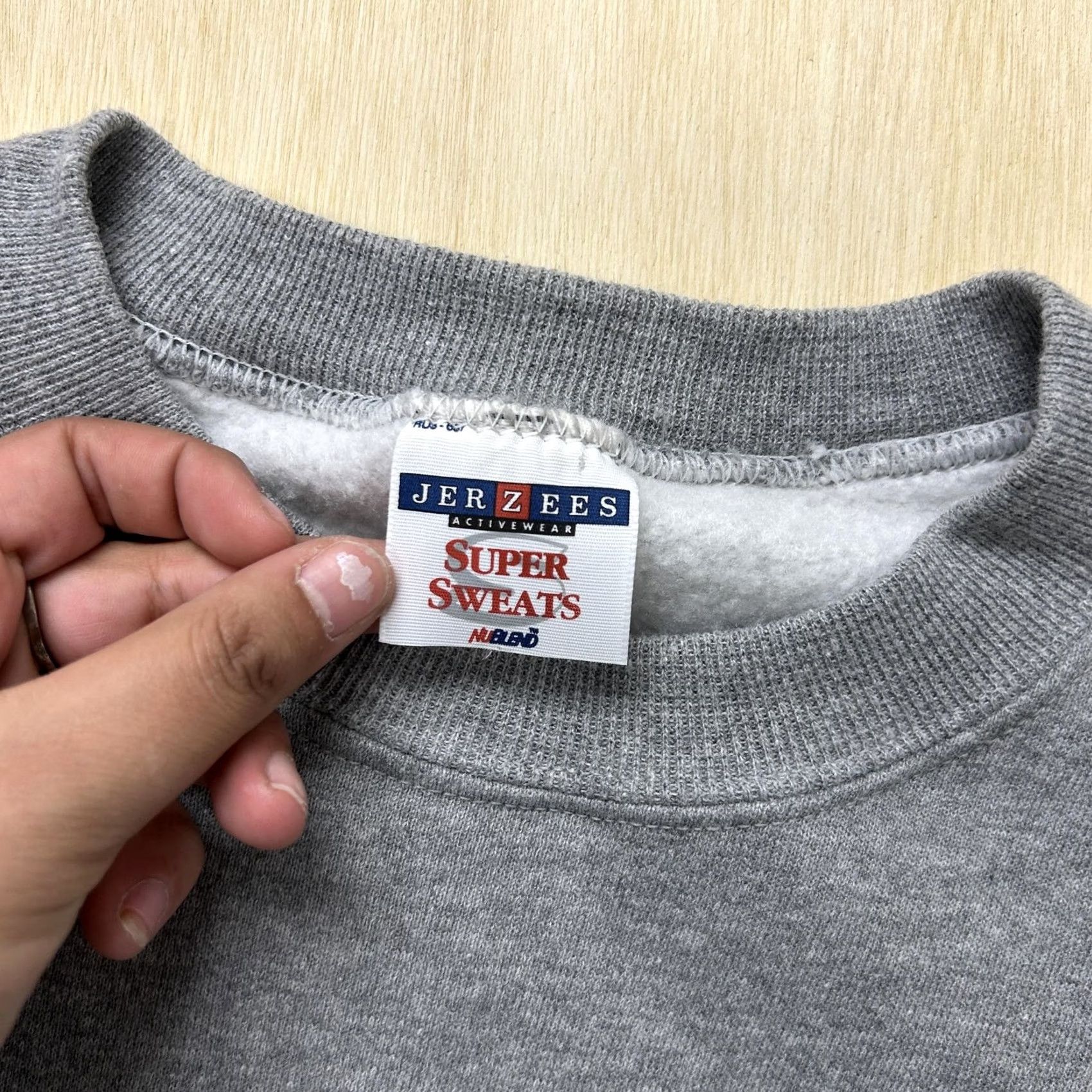 Jerzees VINTAGE Jerzees Sweatshirt Mens Large Gray Fleece Crewneck Plymouth Football Shirt Size US L / EU 52-54 / 3 - 3 Thumbnail
