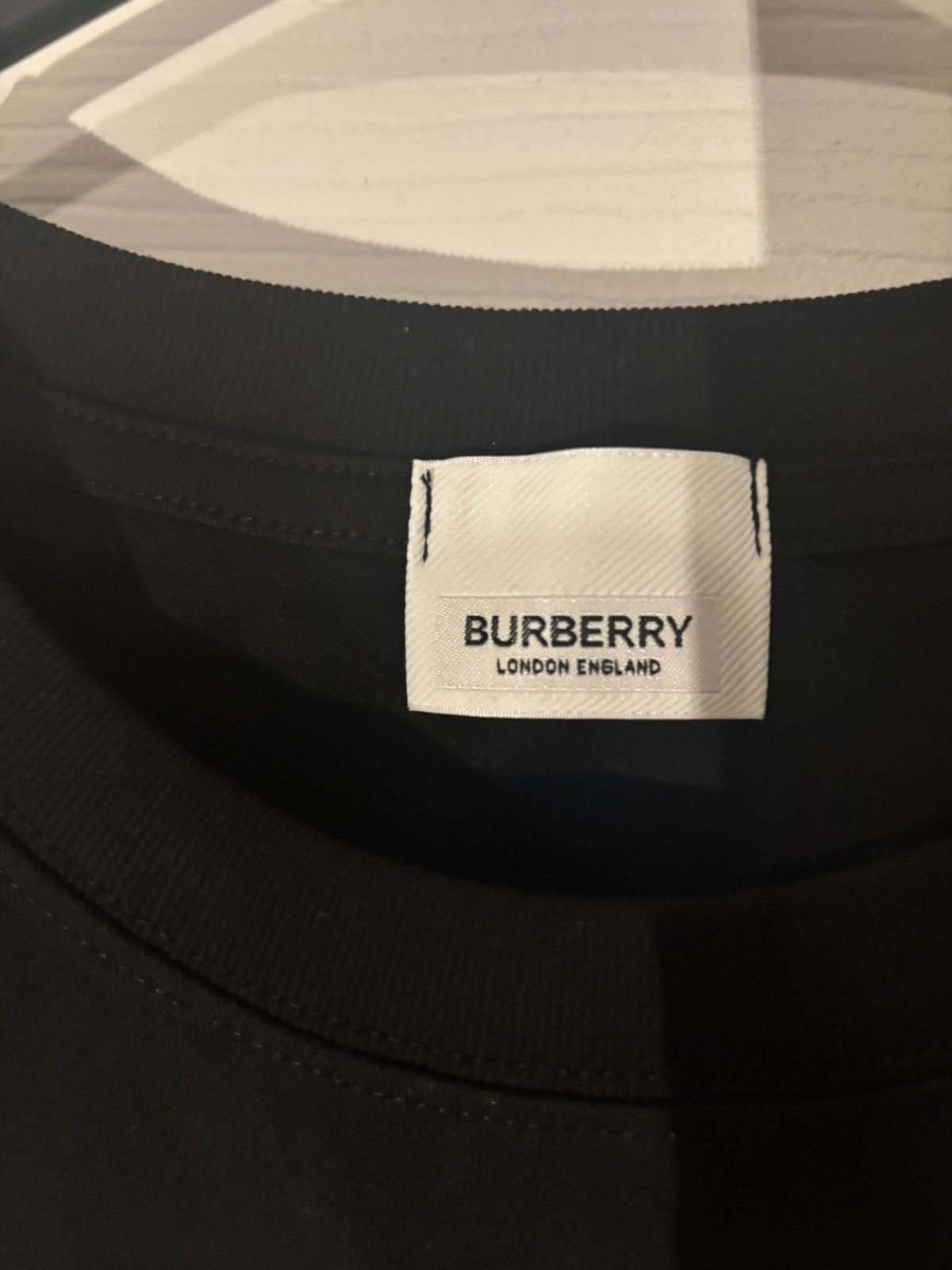 Burberry Burberry Black Graphic Logo T-Shirt Size 2 (M/L) Size US L / EU 52-54 / 3 - 3 Thumbnail