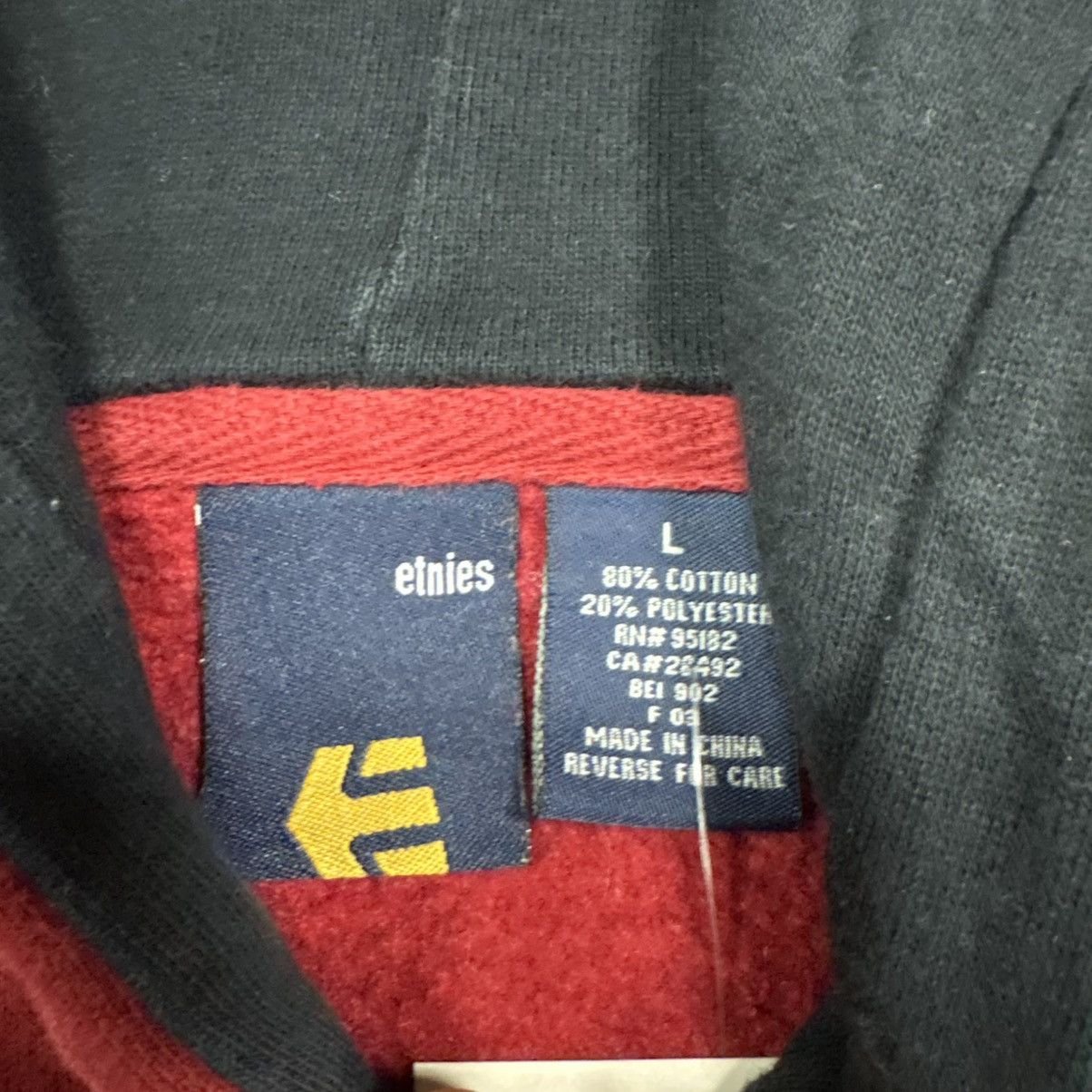 Etnies Vintage Y2K Etnies Skateboard Hoodie Size Large Size US L / EU 52-54 / 3 - 4 Thumbnail