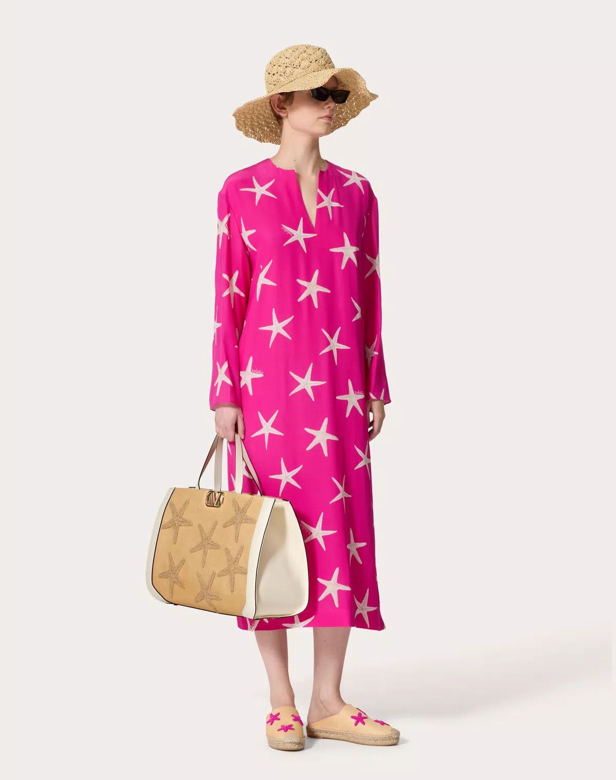 Valentino oc11z0725 Size:OS/Handbag In Raffia With Embroidery in Beige Size ONE SIZE - 8 Thumbnail