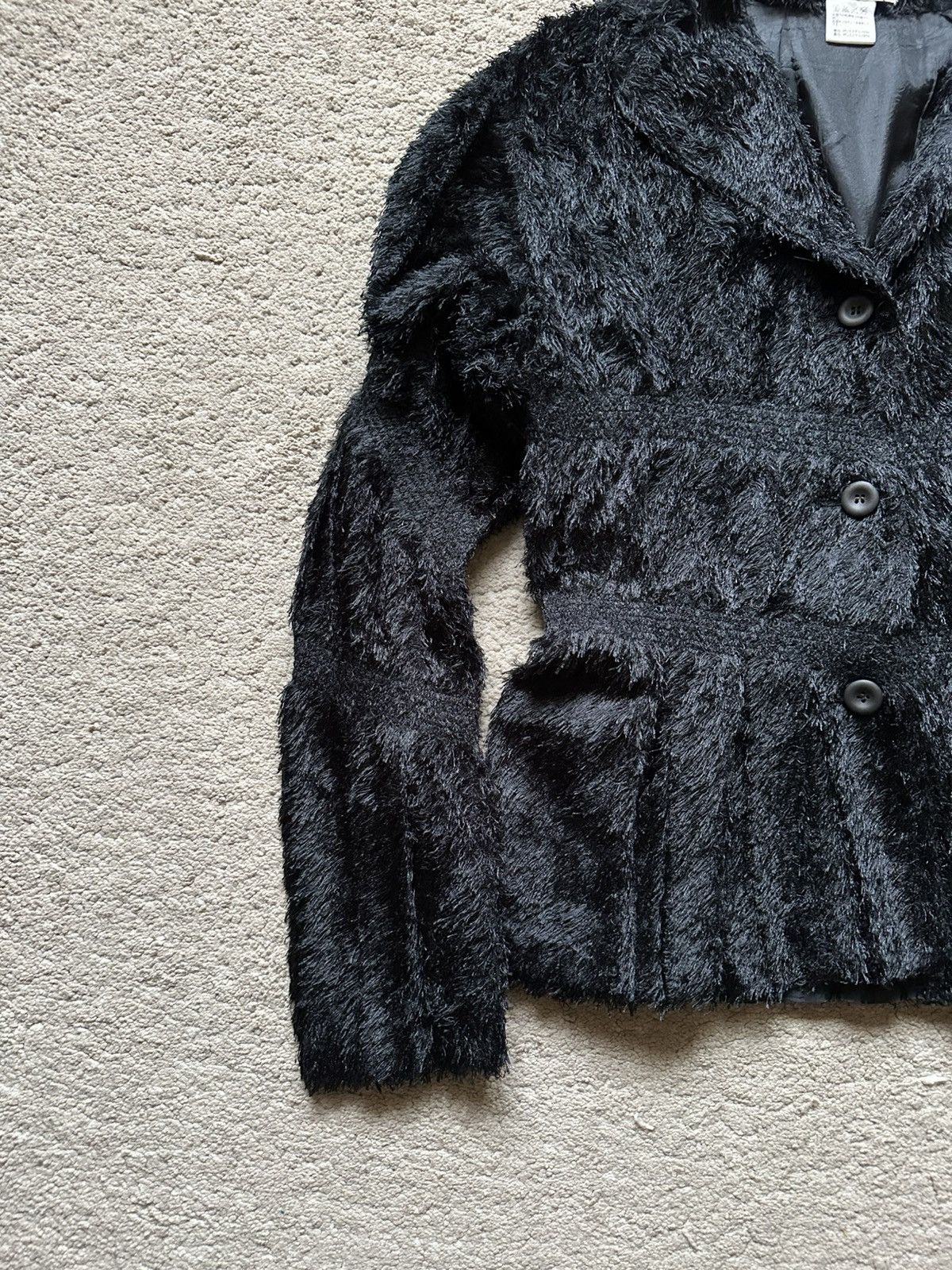 Issey Miyake 1990s Issey Miyake Fur Jacket Size M / US 6-8 / IT 42-44 - 3 Thumbnail
