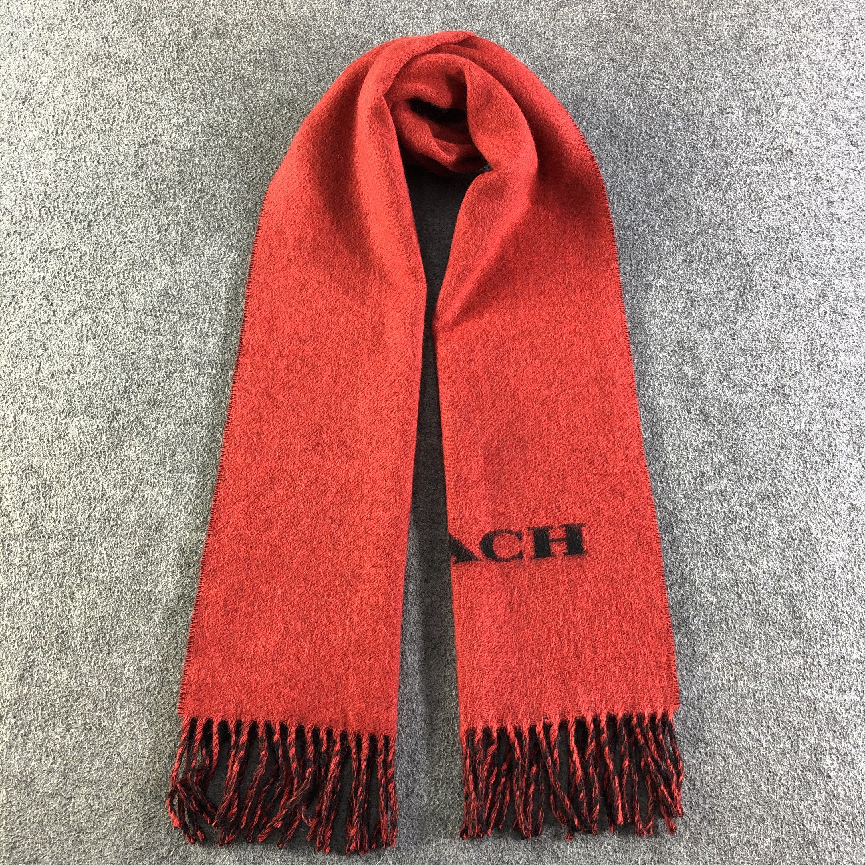 Coach Coach Scarf / Muffler / Neckwear P595 Size ONE SIZE - 1 Thumbnail