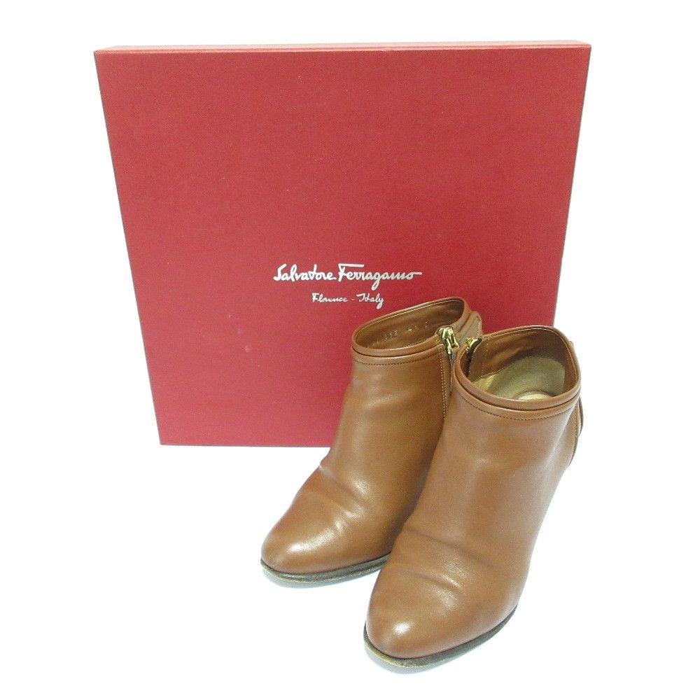 Salvatore Ferragamo Salvatore Ferragamo Salvatore Ferragamo Bootie Calf Leather Bootie Leather Shoes DUTY FREE for USA Size ONE SIZE - 1 Thumbnail