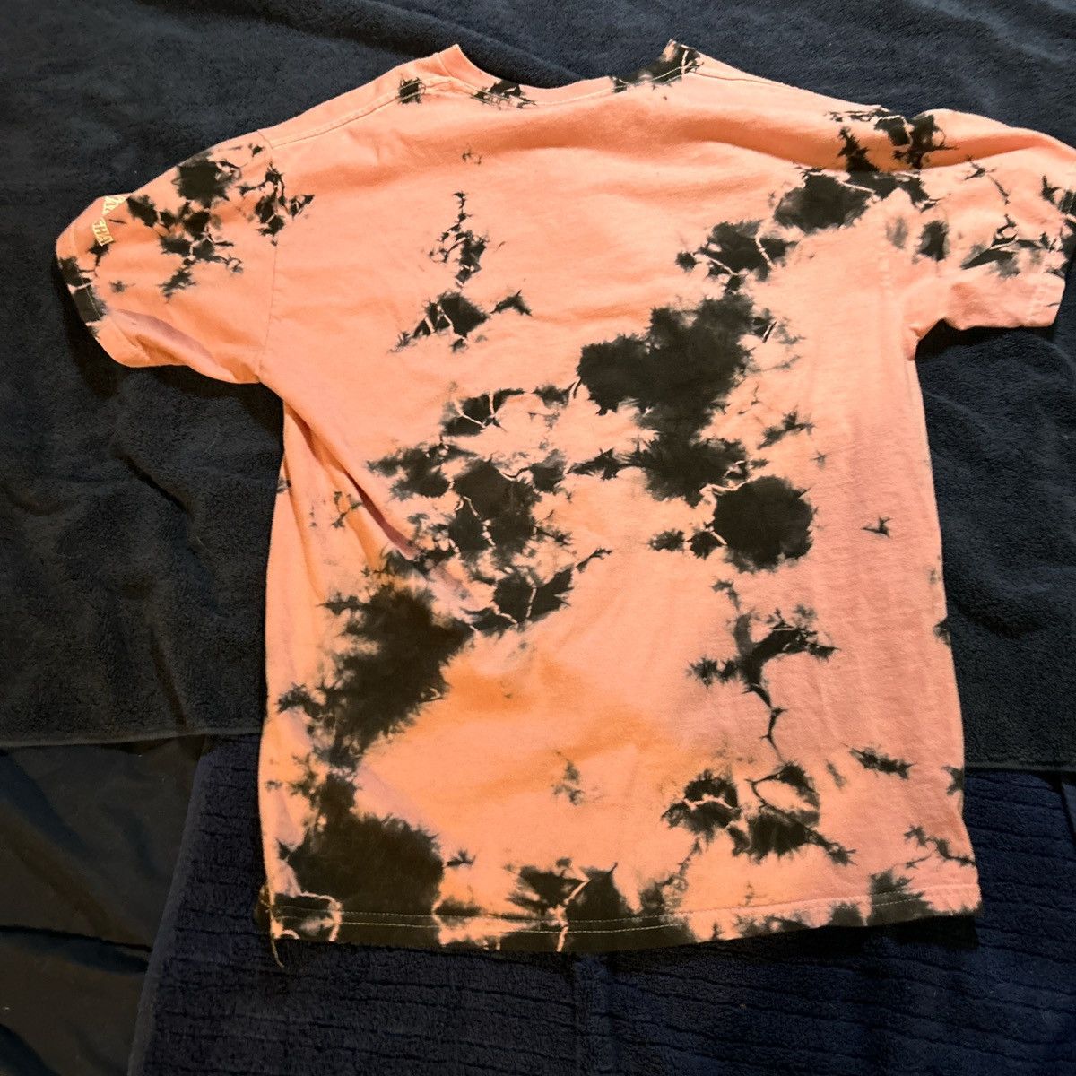 Zumiez Pink Tie-Dye Kagome (Inuyasha) Shirt Size US M / EU 48-50 / 2 - 2 Thumbnail