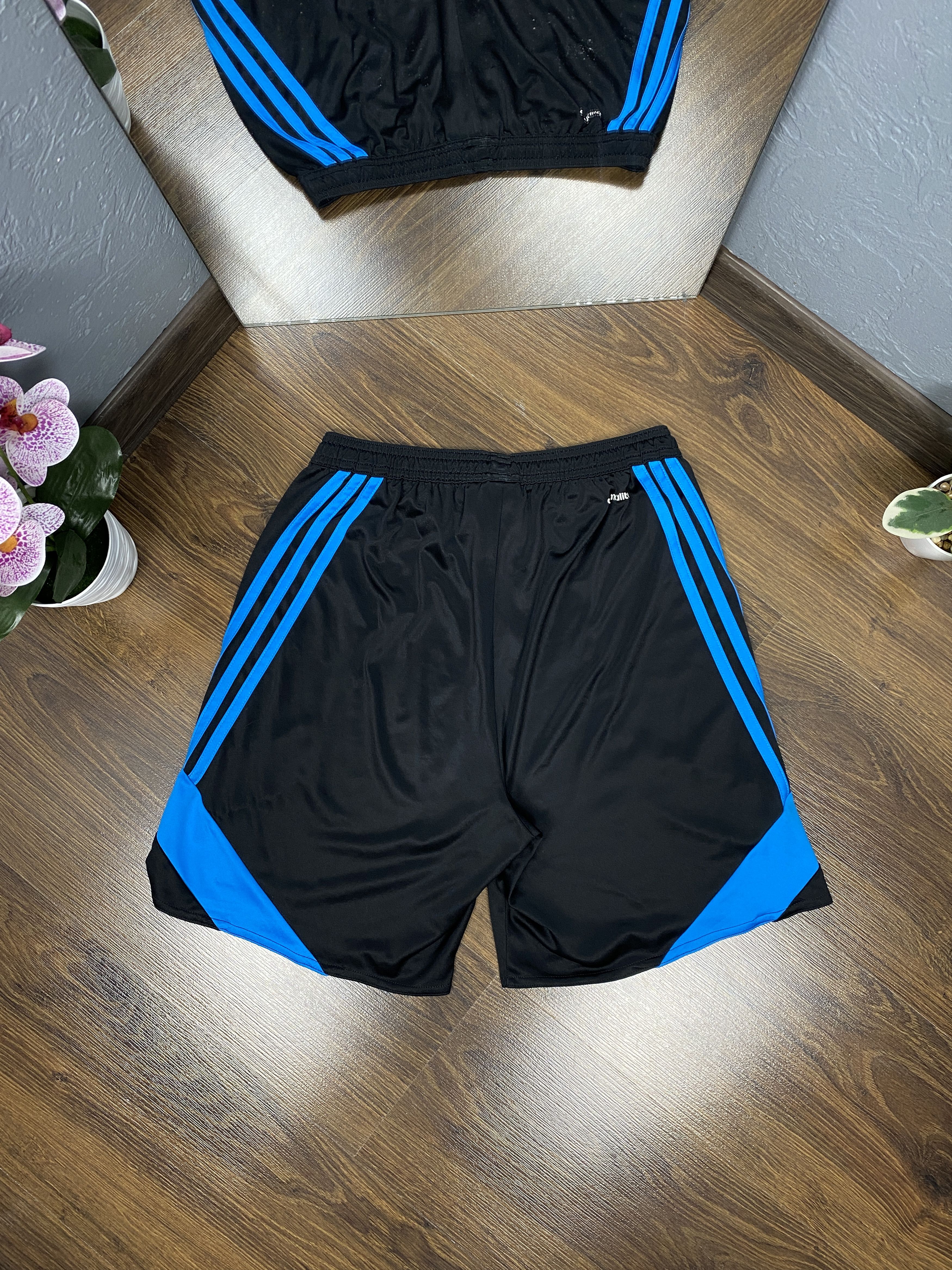 Adidas Adidas Mens Shorts Size US 30 / EU 46 - 7 Thumbnail