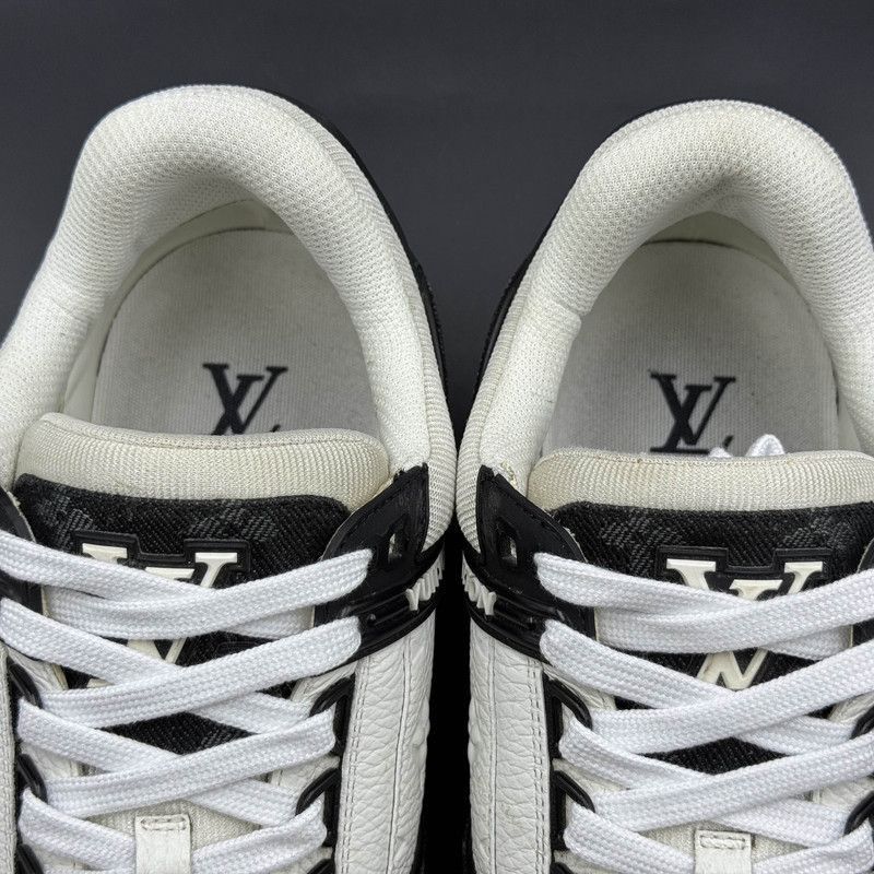 Louis Vuitton Louis Vuitton Panda Printed Low-Top Sneakers -2505 Size US 8 / IT 38 - 8 Thumbnail