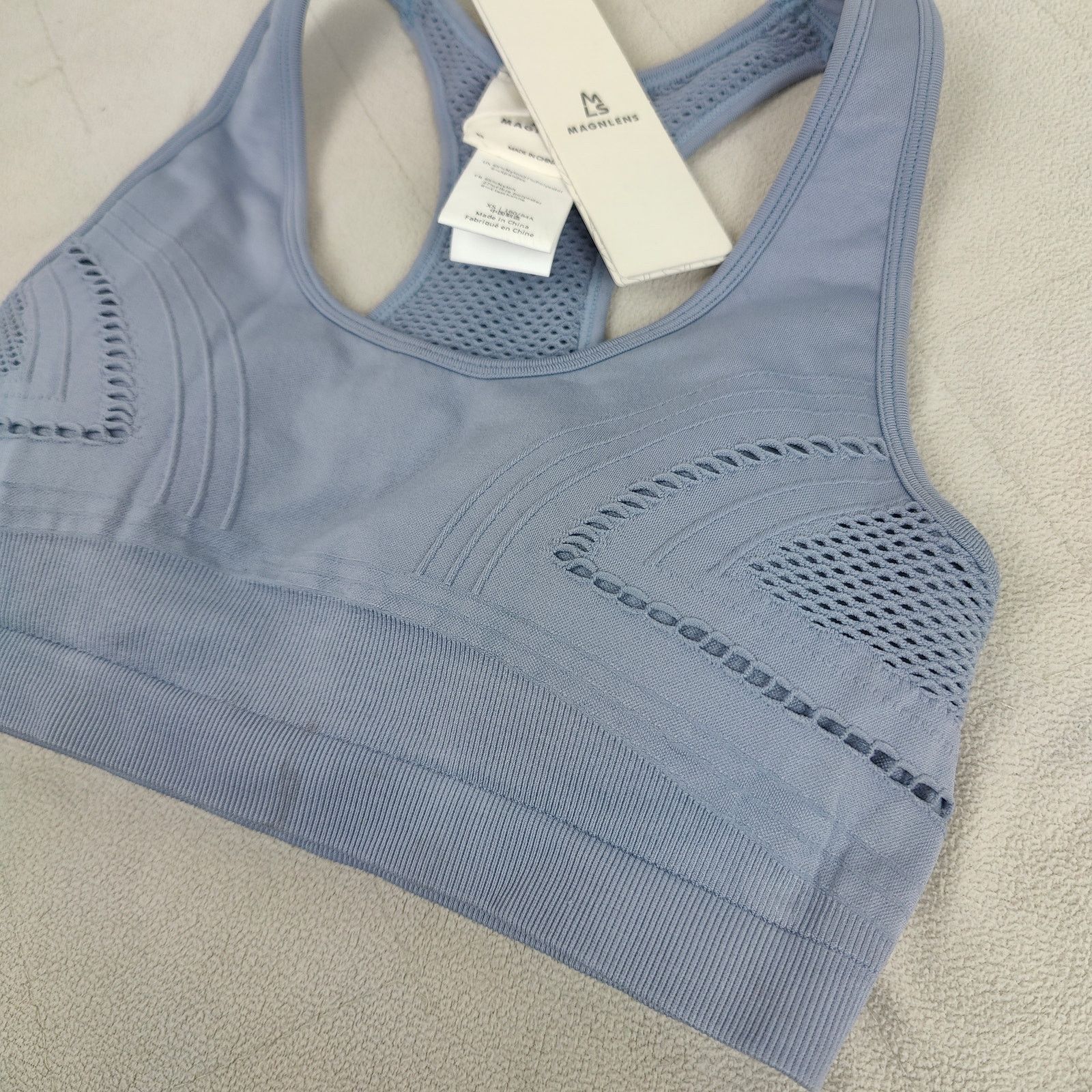 Other Magnlens Seamless Sports Bra Womens XS Sea Ice Light Blue Size ONE SIZE - 2 Thumbnail
