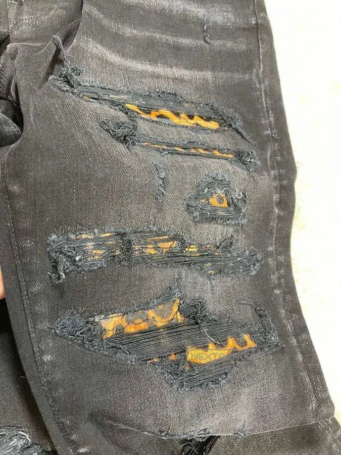 Amiri amiri leopard thrasher jean in size 34. Size US 34 / EU 50 - 4 Thumbnail