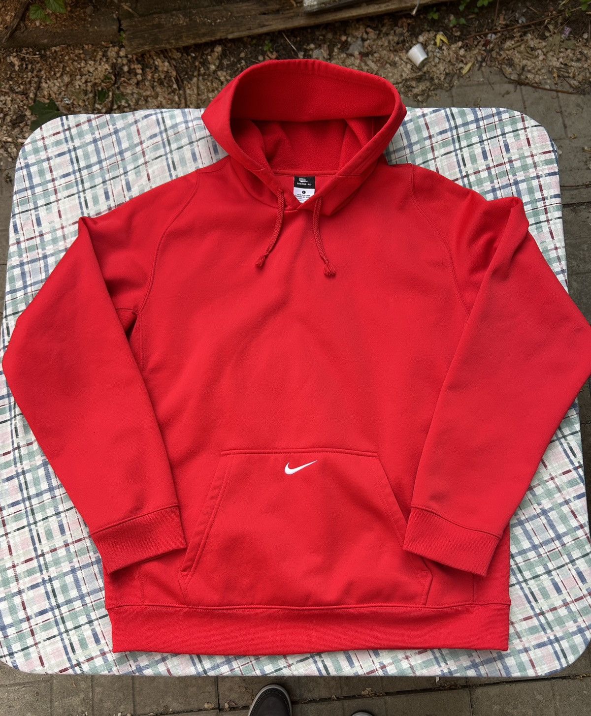 Nike Vintage Red Nike Center Swoosh Hoodie Size US L / EU 52-54 / 3 - 2 Thumbnail