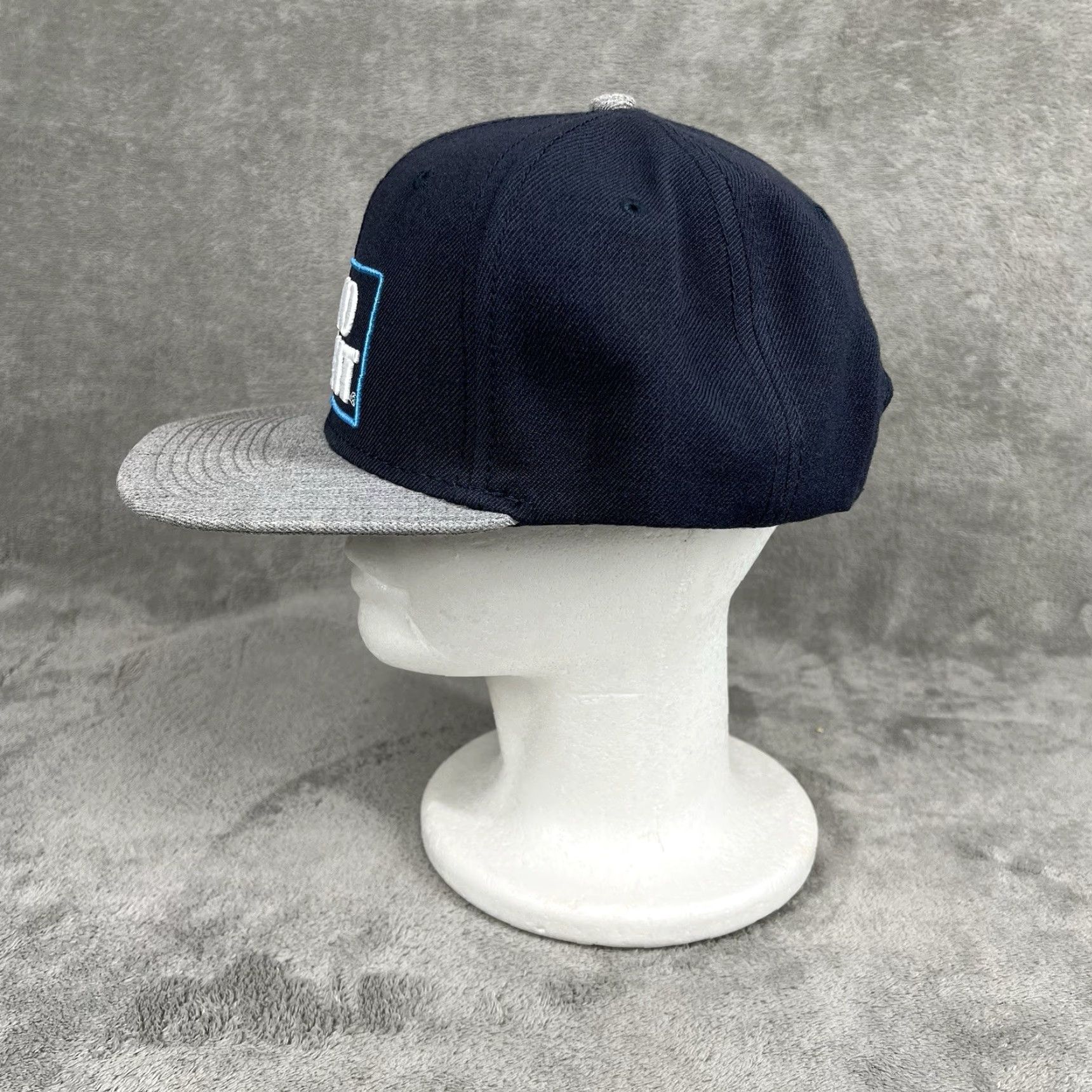 Vintage Bud Light H3 Headwear Snapback Hat Navy Cap Gray Brim Men Adjustable Logo Cap Navy Grey Wave Bud Light Shirt Size ONE SIZE - 3 Thumbnail