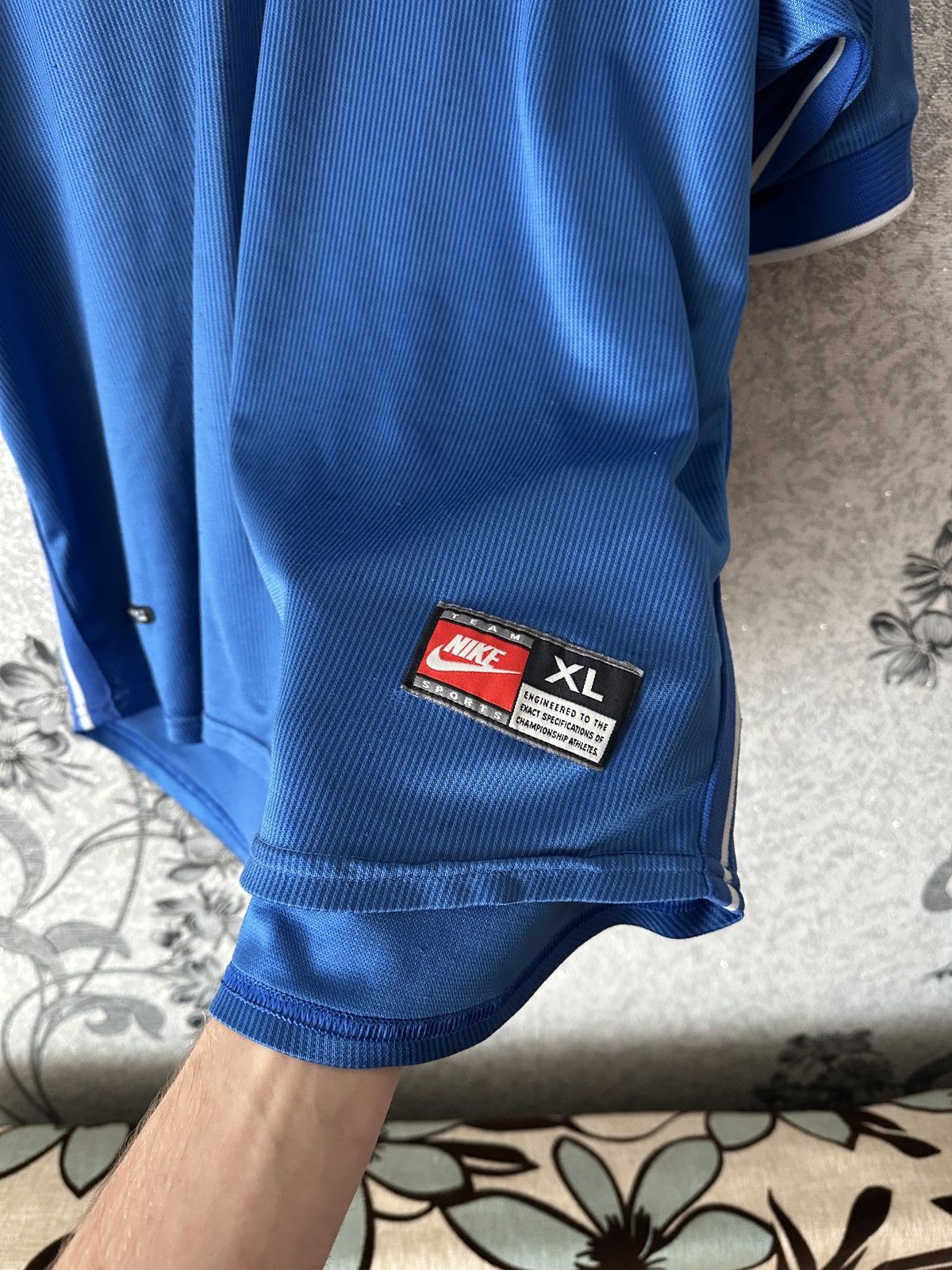 Nike 1994 Nike Italy #4 Baggio Vintage Soccer Jersey Football Rar Size US XL / EU 56 / 4 - 5 Thumbnail
