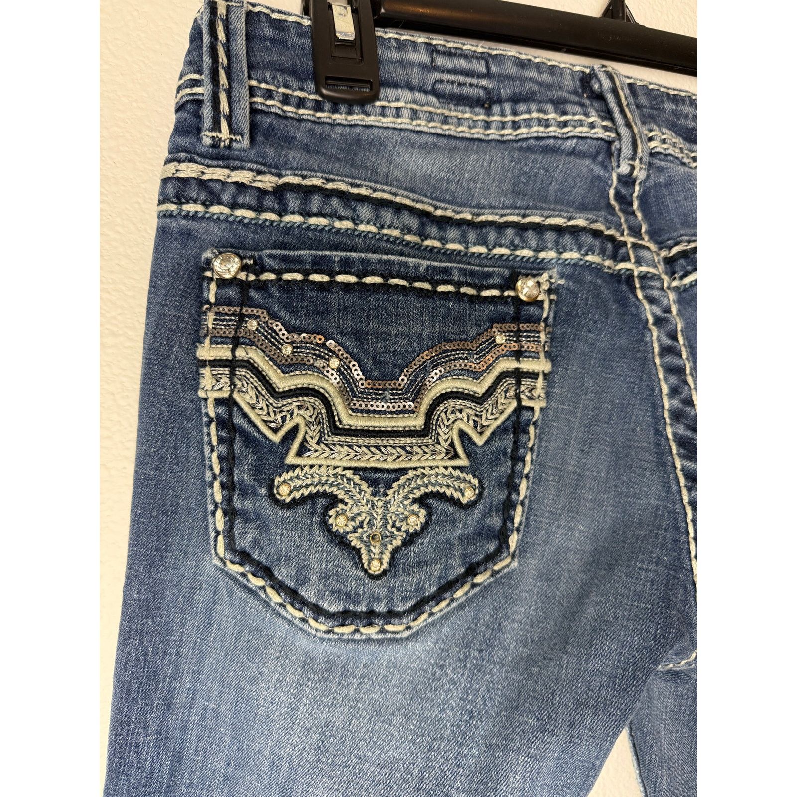 Miss Me Studio 5 Bootcut Jeans 29v33, Thick Stitch Embellished bling Size 29" - 3 Thumbnail