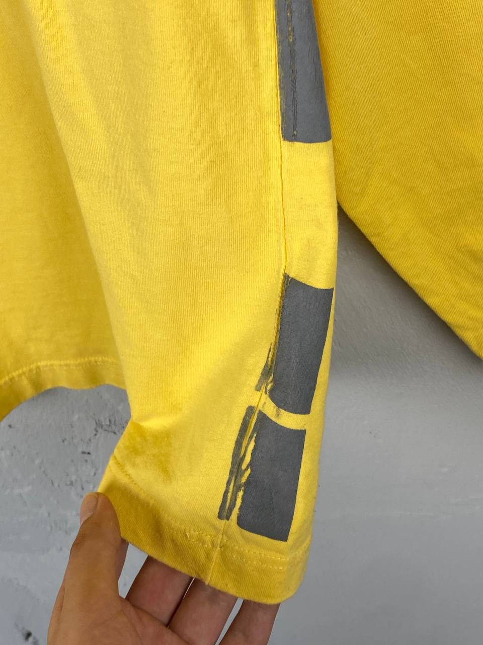 Mandarina Duck 2000's Mandarina Duck Yellow Avant Garde LS T Shirt Size US XL / EU 56 / 4 - 7 Thumbnail