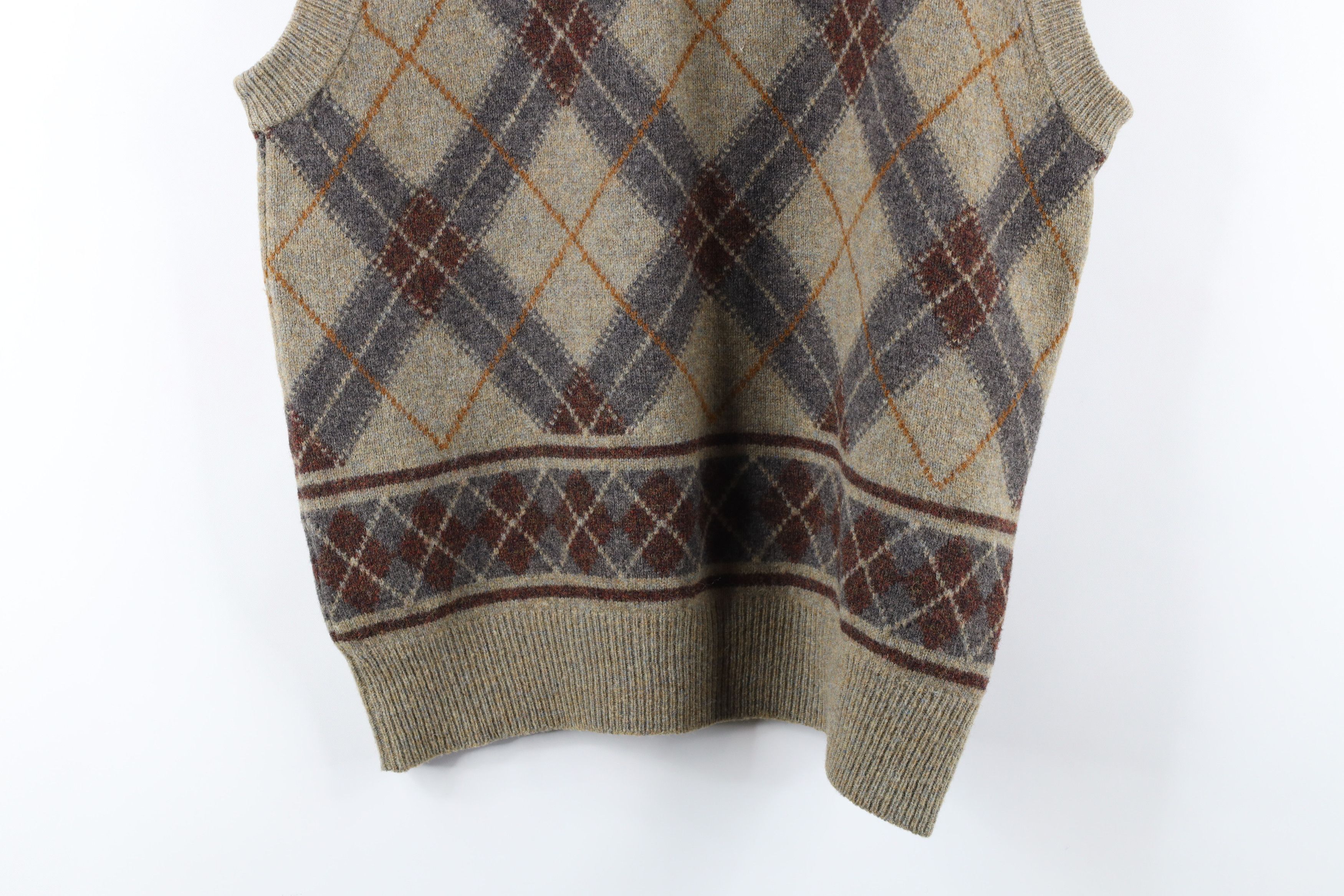 Vintage Vintage 90s Streetwear Diamond Lambswool Knit Sweater Vest Size ONE SIZE - 8 Thumbnail