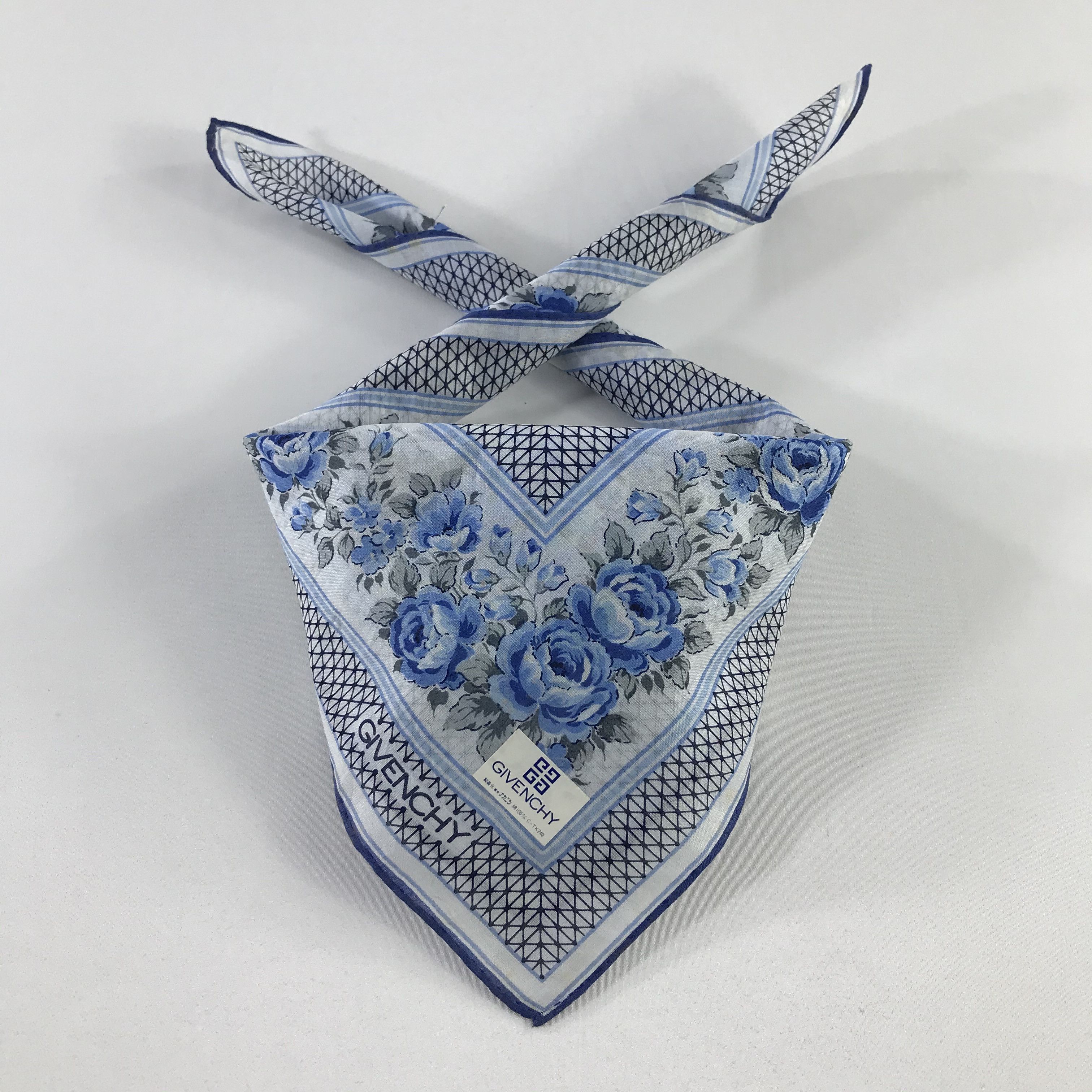 Vintage Givenchy Bandana/ Handkerchief / Neckerchief Size ONE SIZE - 1 Thumbnail