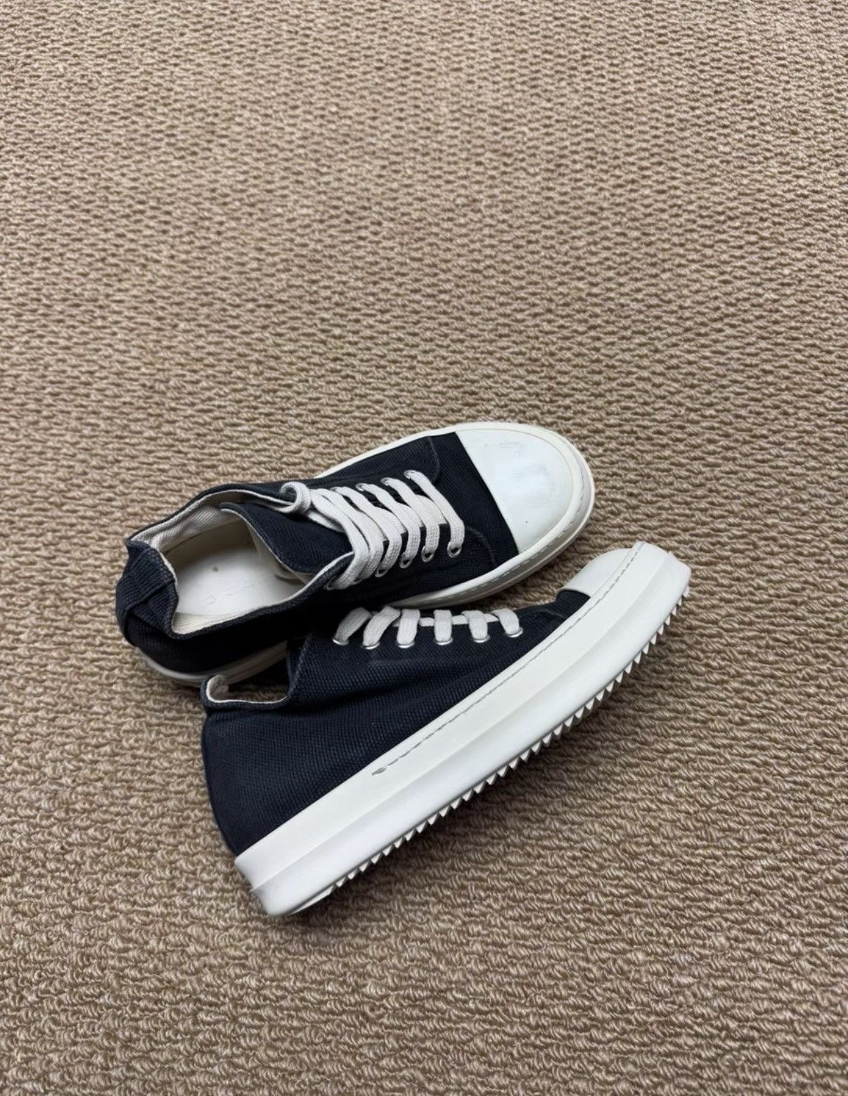 Rick Owens Rick Owens DRKSHDW Low Ramones K37 Size US 5 / IT 35 - 6 Thumbnail