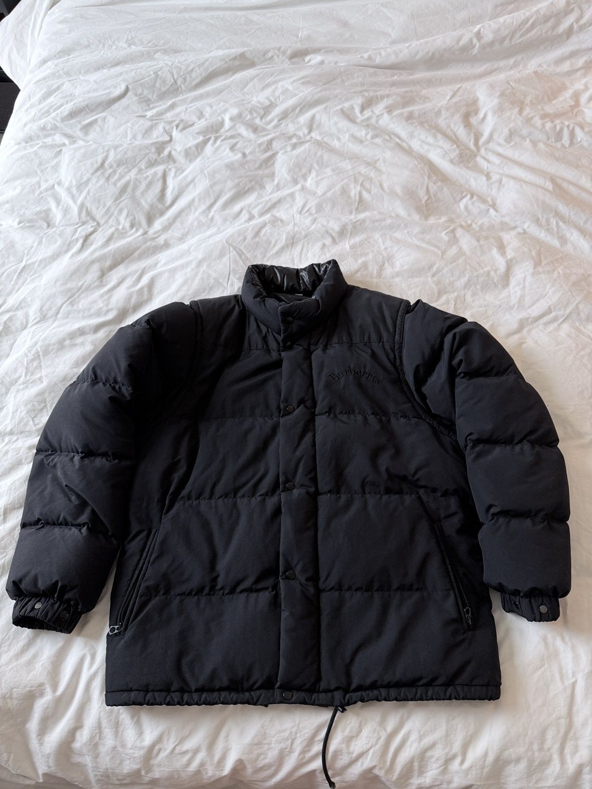 Burberry Mens puffer jacket Size US M / EU 48-50 / 2 - 1 Thumbnail