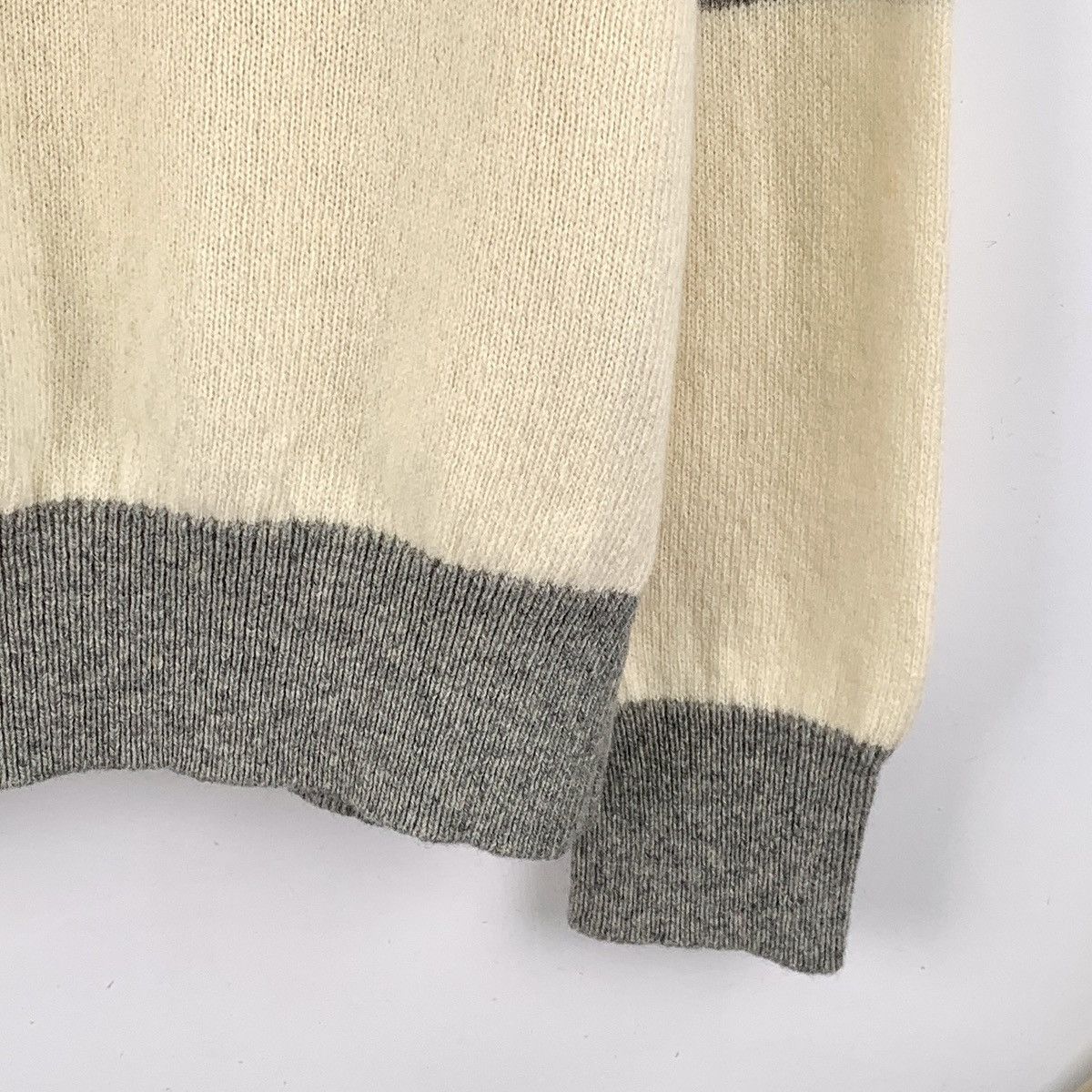 Thom Browne Thom Browne Beige Wool Long Sleeve Knit Sweater K26WX Size M / US 6-8 / IT 42-44 - 5 Thumbnail