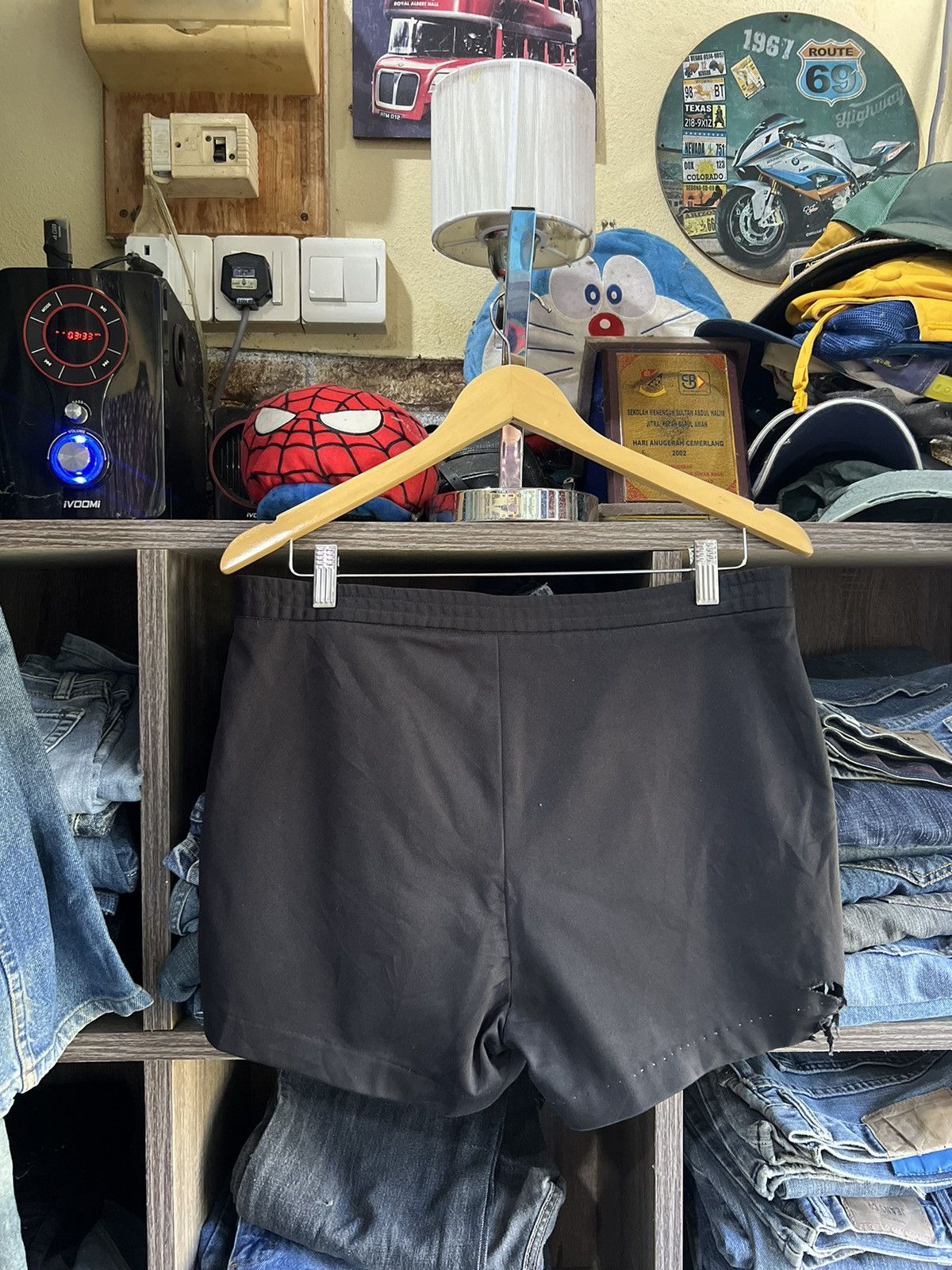 Adidas 🔥Vintage Distressed Adidas Trefoil Referee Short Pant Size US 32 / EU 48 - 2 Thumbnail