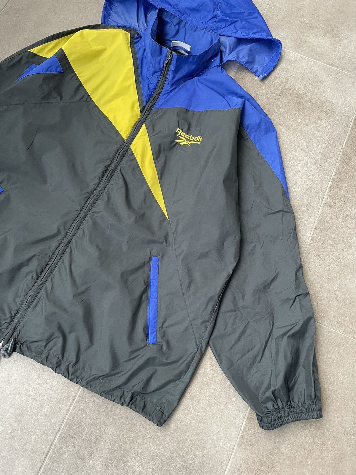 Reebok × Vintage 90S Vintage Reebok 3 Tone Technical Track Light Jacket Size US XL / EU 56 / 4 - 4 Thumbnail