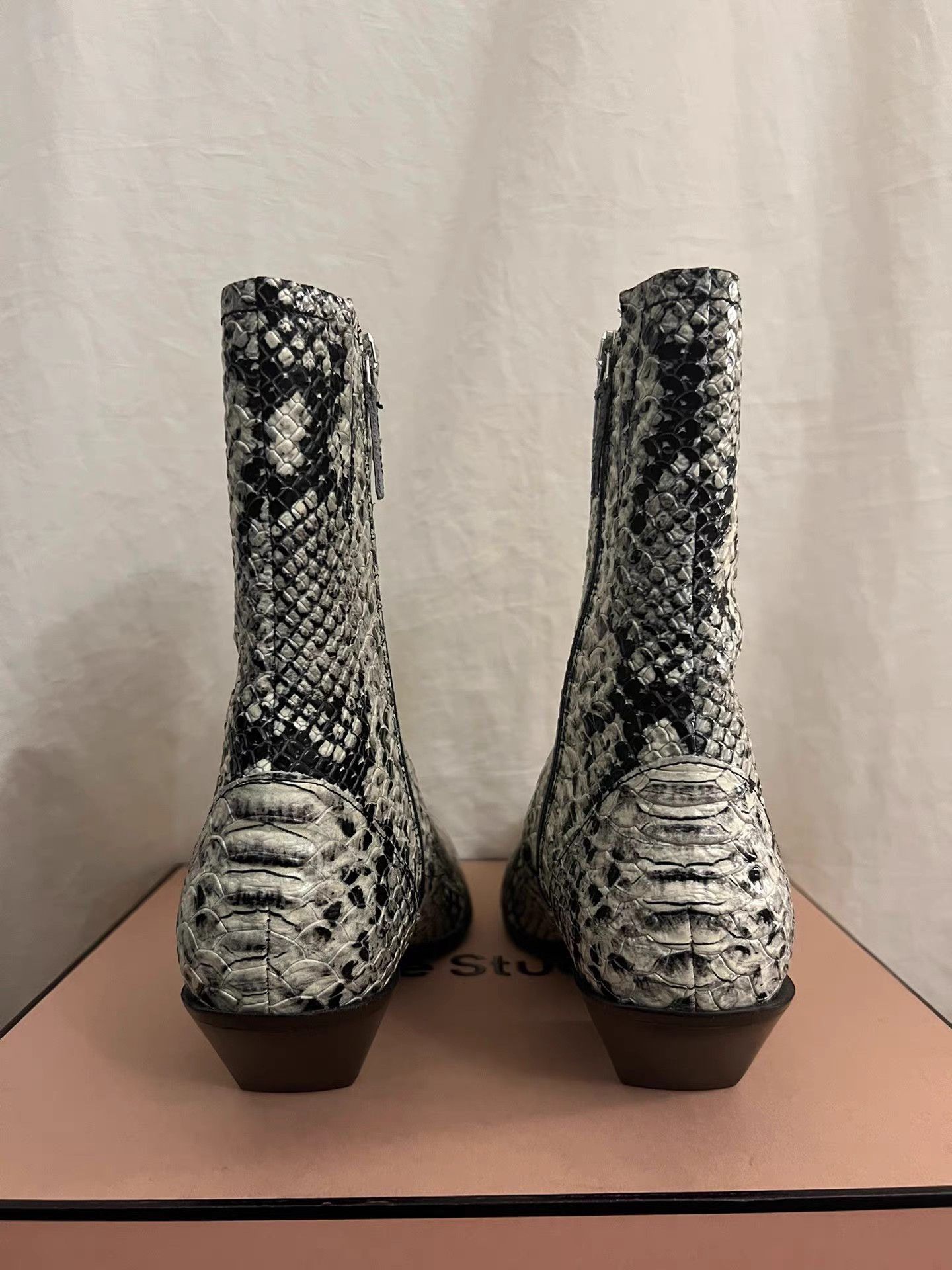 Acne Studios Acne Studios pointy-toe high-top boots Size US 8 / IT 38 - 3 Thumbnail