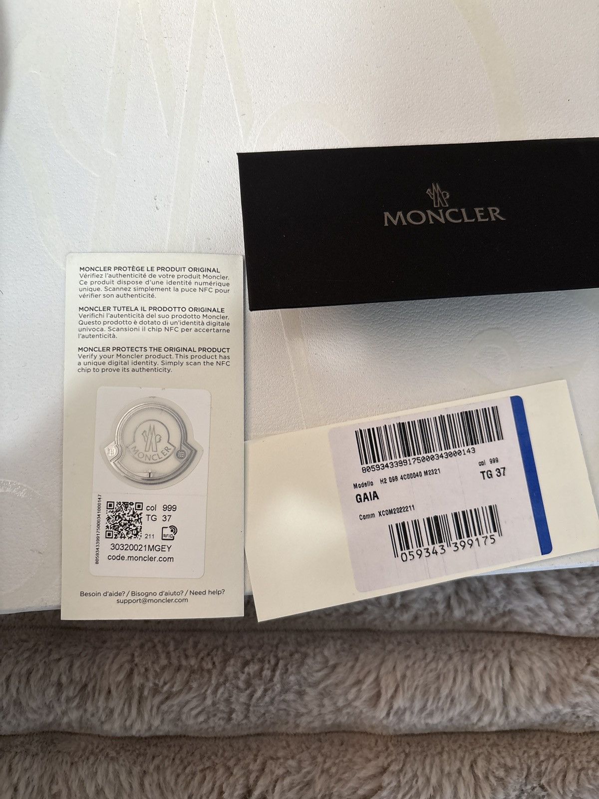Moncler “Gaia” Slides Size US 7 / IT 37 - 9 Thumbnail
