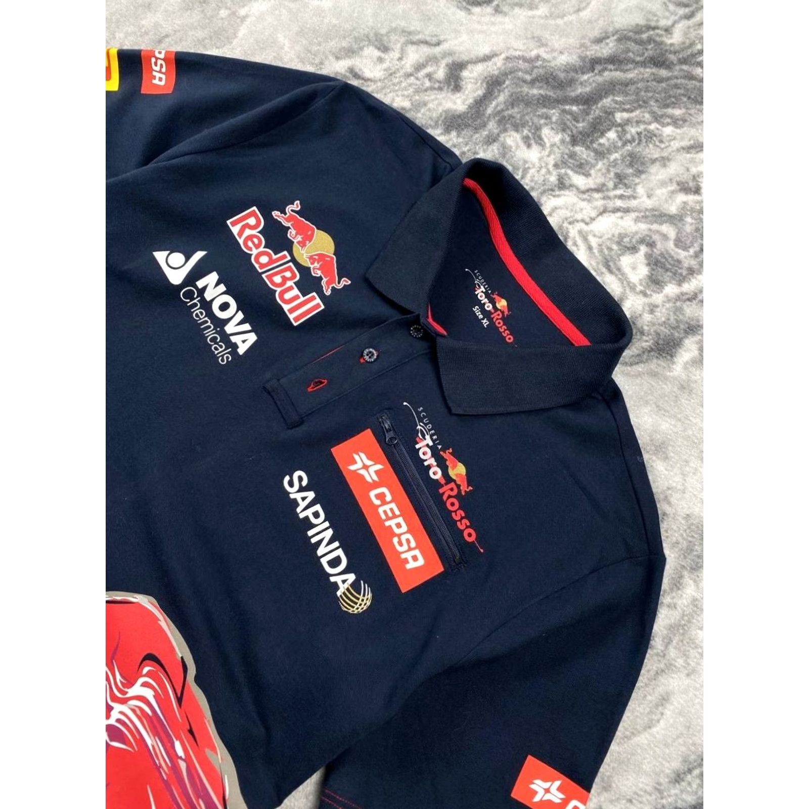 Logo 7 VINTAGE Toro Rosso Red Bull Racing Big Logo Men XL T Shirt Blue Size US XL / EU 56 / 4 - 4 Thumbnail
