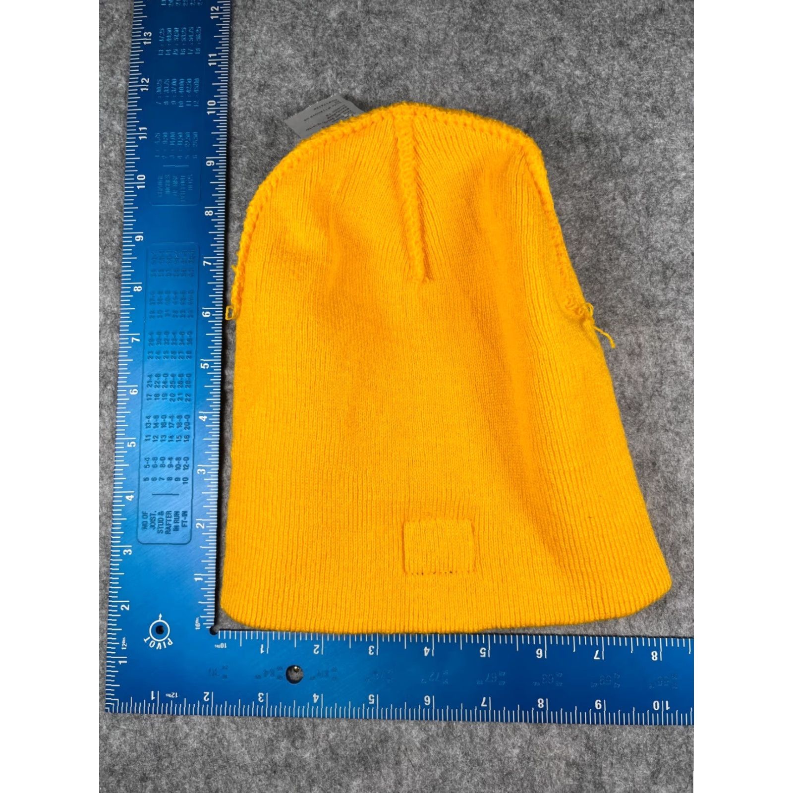 Vintage CAT Beanie Adult One Size Yellow Knit Acrylic Logo Workwear Size ONE SIZE - 5 Thumbnail
