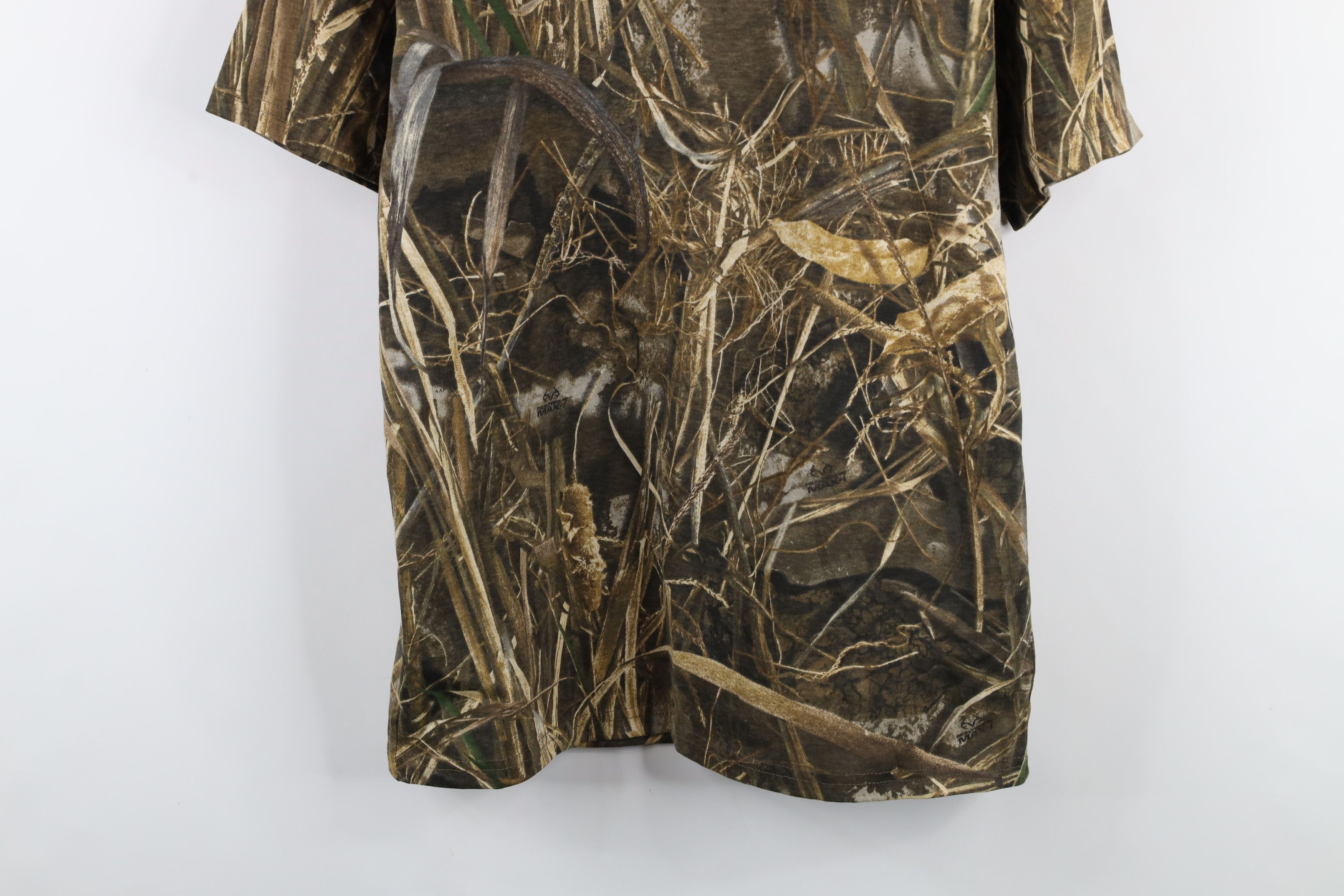Vintage Vintage Y2K Streetwear Camouflage Short Sleeve T-Shirt Size US M / EU 48-50 / 2 - 3 Thumbnail