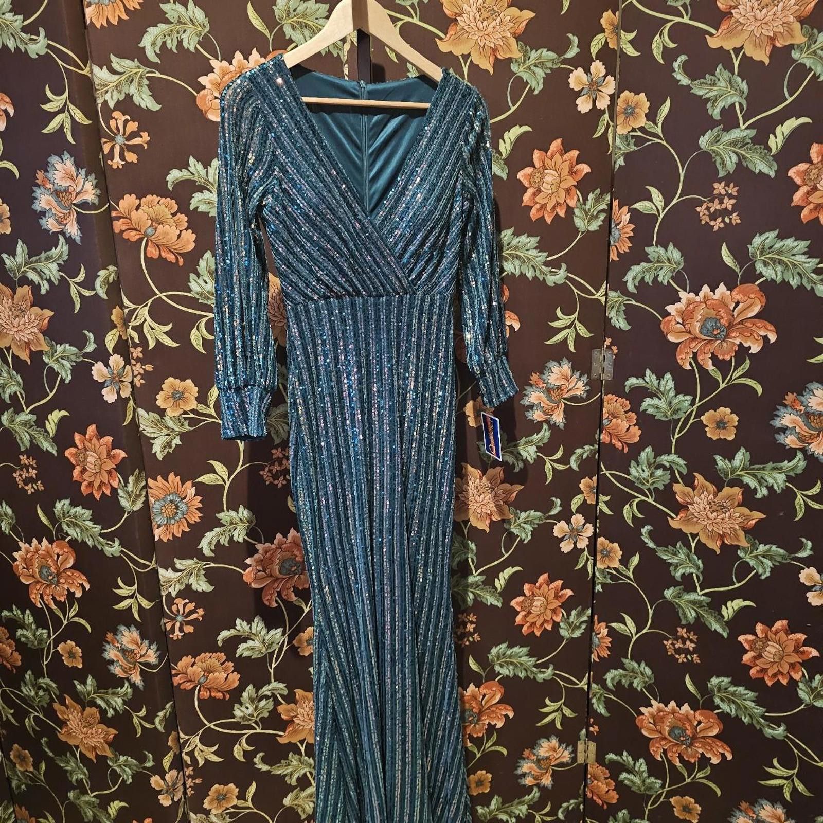 Other Women's New Formal Green Dress Size M / US 6-8 / IT 42-44 - 1 Thumbnail