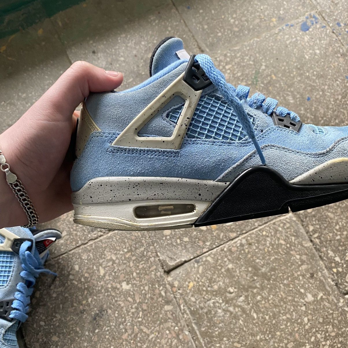 Jordan Brand × Nike Nike Air Jordan 4 University Blue 408452-400 OG Retro Size US 6.5 / EU 39-40 - 9 Thumbnail