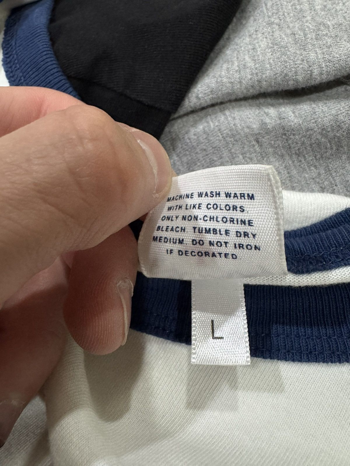 Noah Last Days and Time T-shirt Size US L / EU 52-54 / 3 - 5 Thumbnail